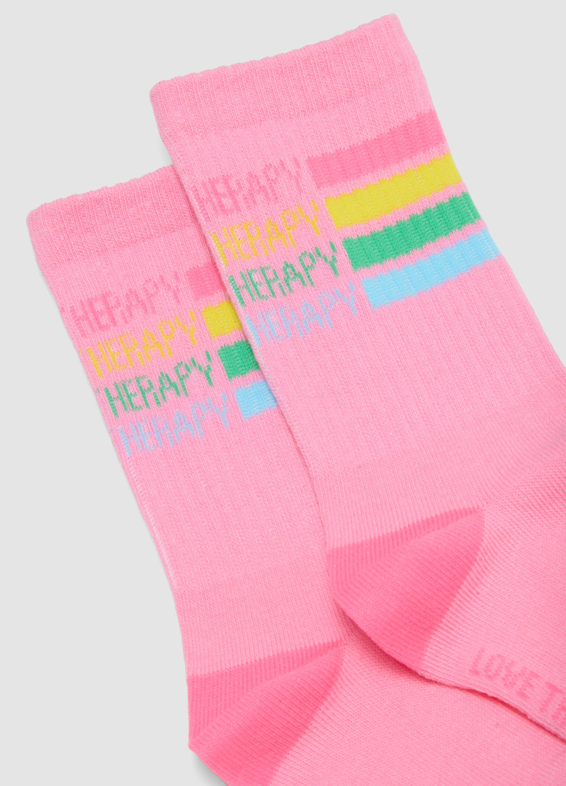 2-pack of pink and white short socks in stretch organic cotton with pattern