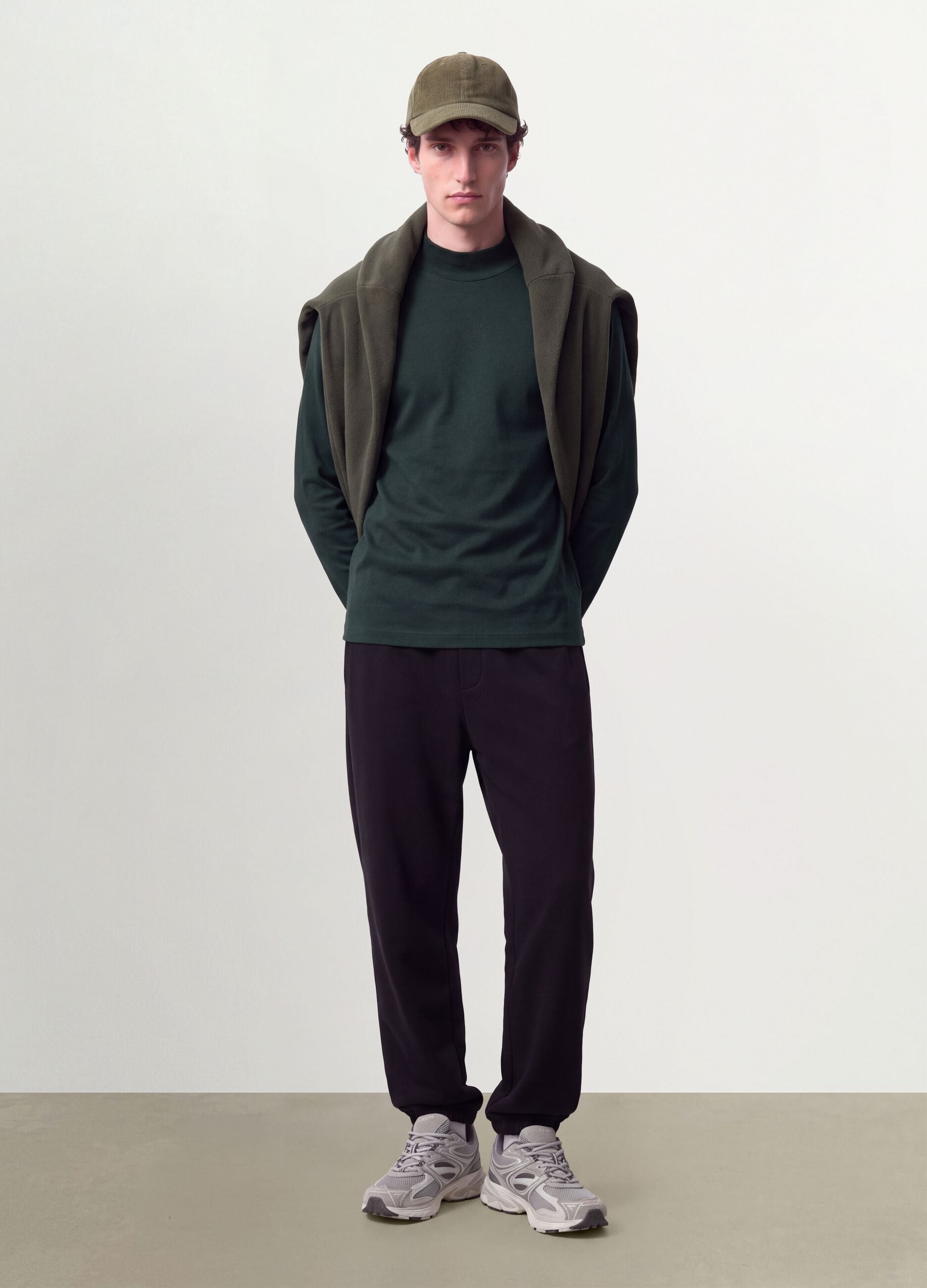 Green pure cotton T-shirt with structured stand-up collar, regular fit