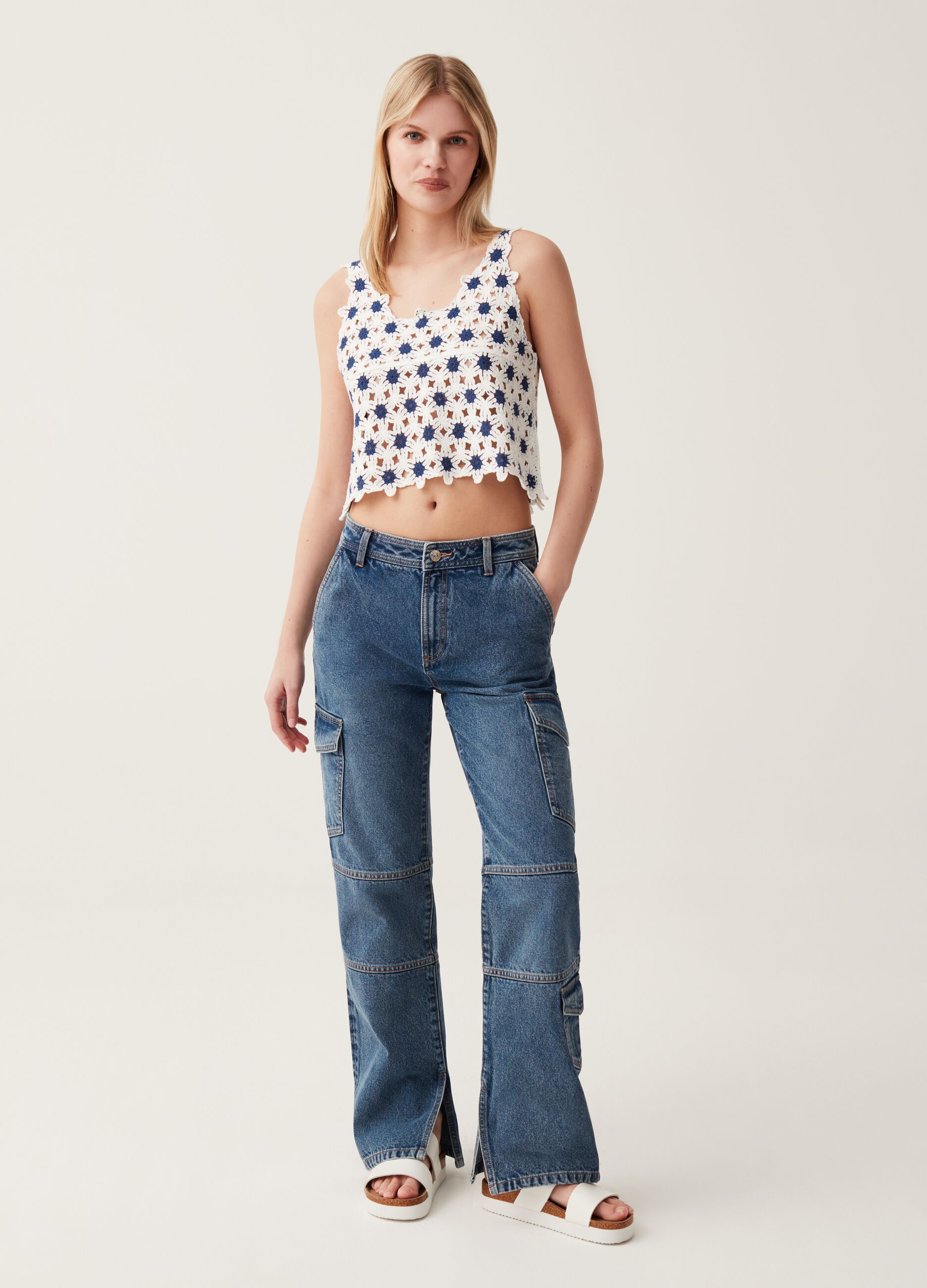Crop top a fiori crochet_1