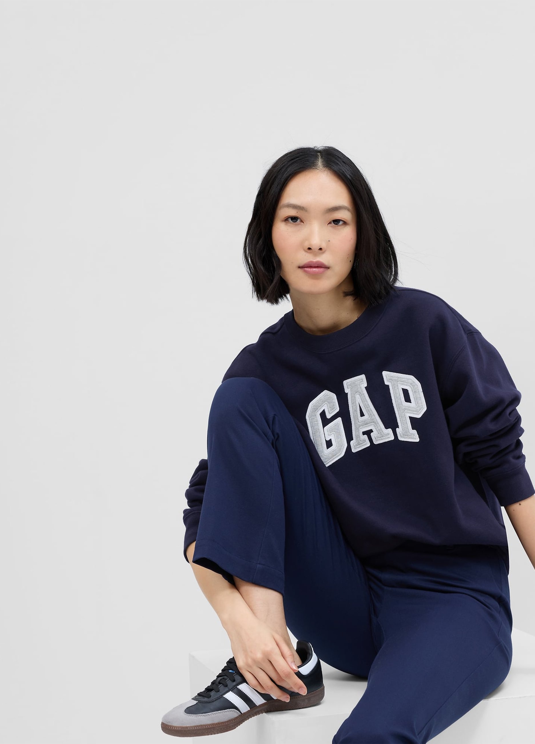 GAP, Felpa Girocollo Con Ricamo Logo, Donna, Blu, Taglia: XS