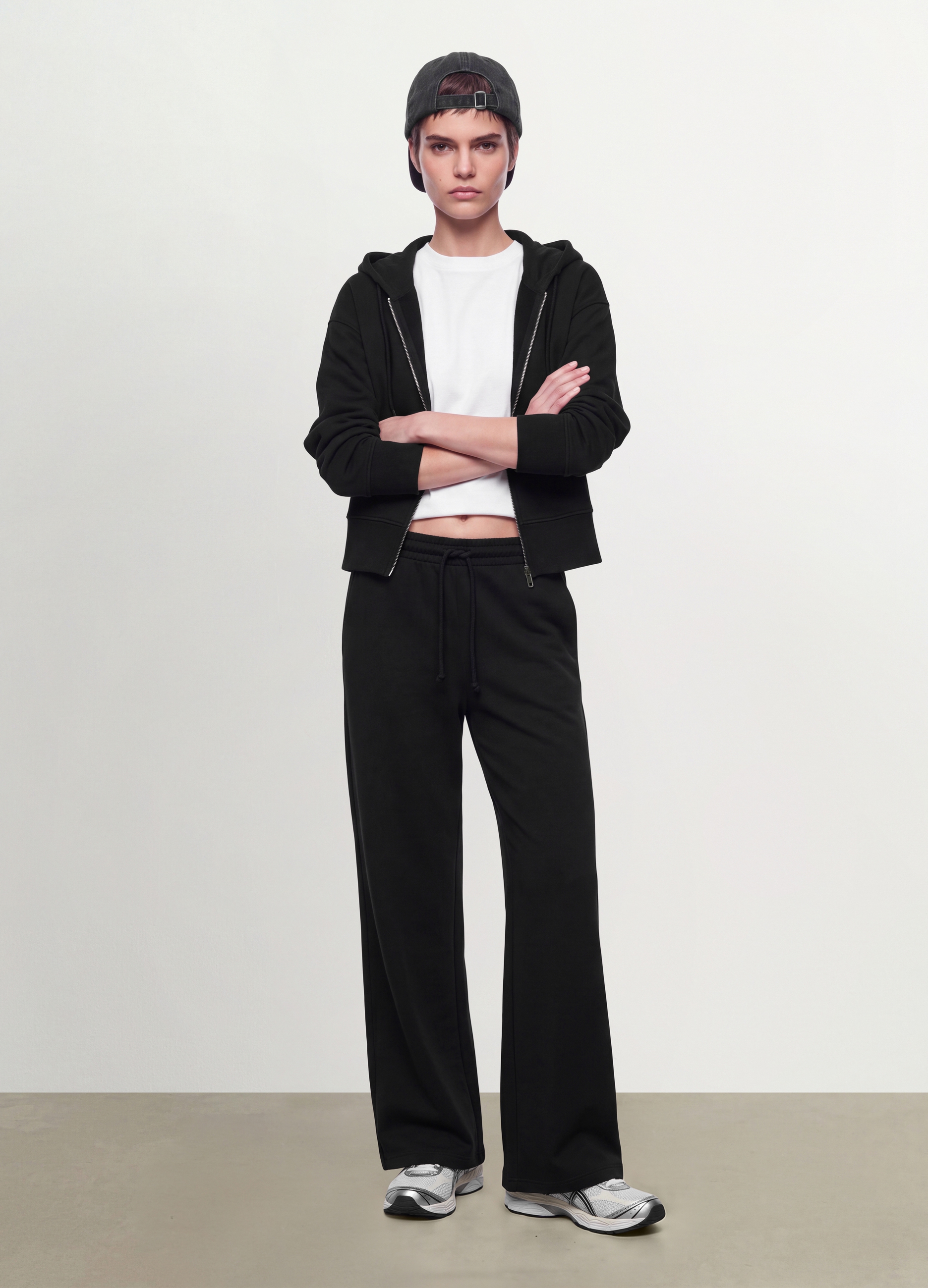 OVS, Pantaloni Jogger Neri Baggy Fit In Puro Cotone, Donna, Nero, Taglia: L