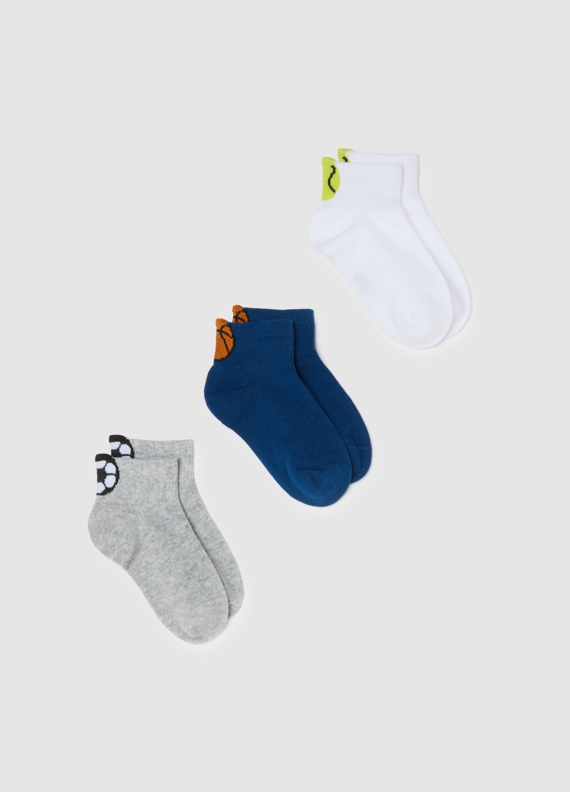 OVS KIDS, Pack De Tres Calcetines Cortos Multicolor Para Niños En Mezcla De Algodón Con Diseños Deportivos, Niño, Blue/White/Grey, Talla: 31/33