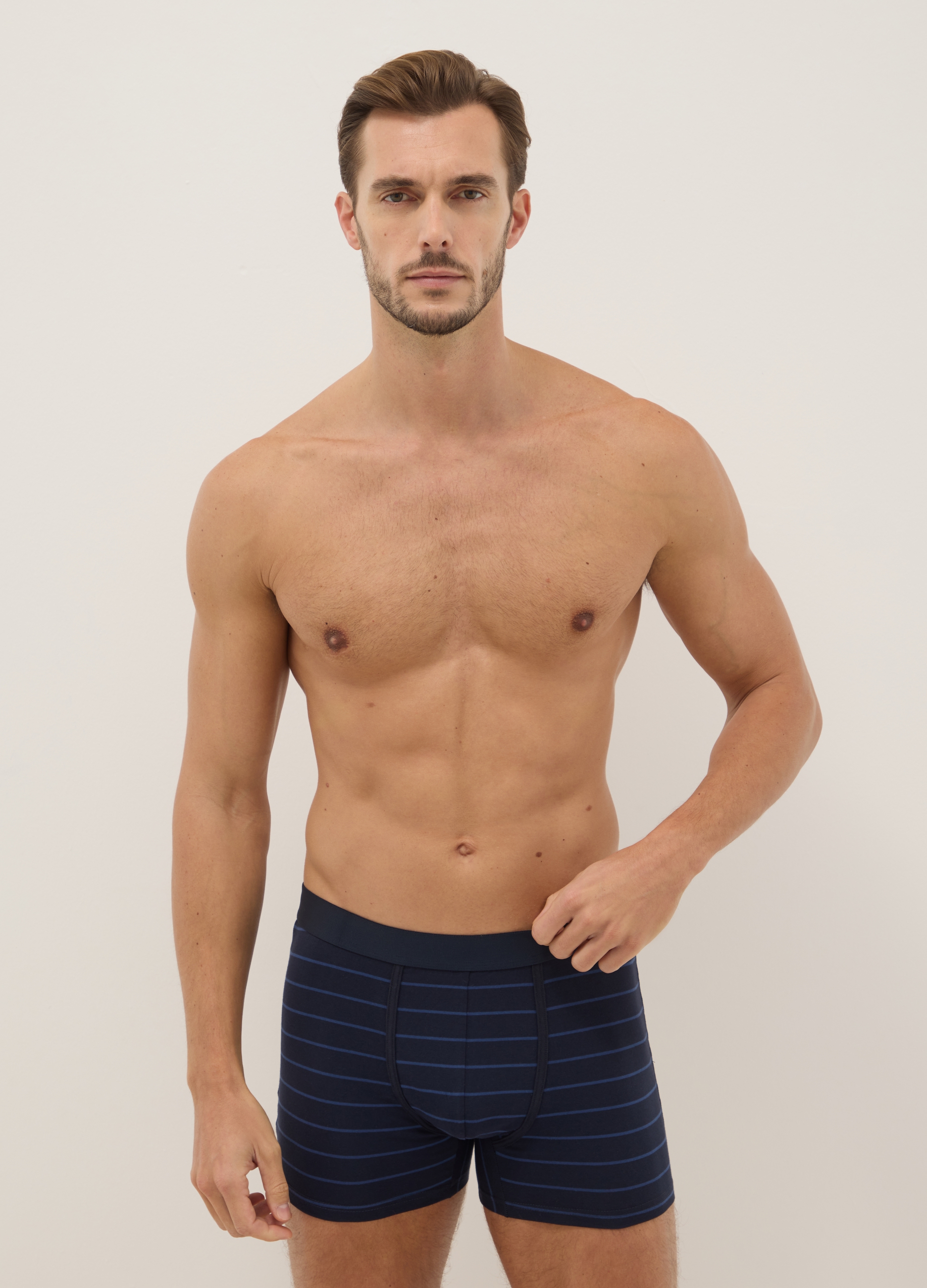 Paquete De Tres Bóxers Azul De Algodón Elástico Modelo Regular, Hombre, Azul oscuro, Talla: M