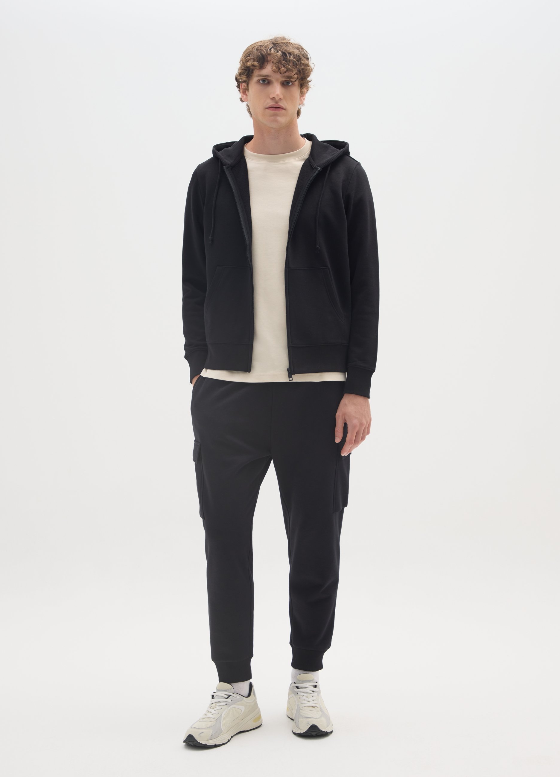 OVS, Felpa In Misto Cotone Nero Regular Fit Con Zip, Uomo, Nero, Taglia: XXXL