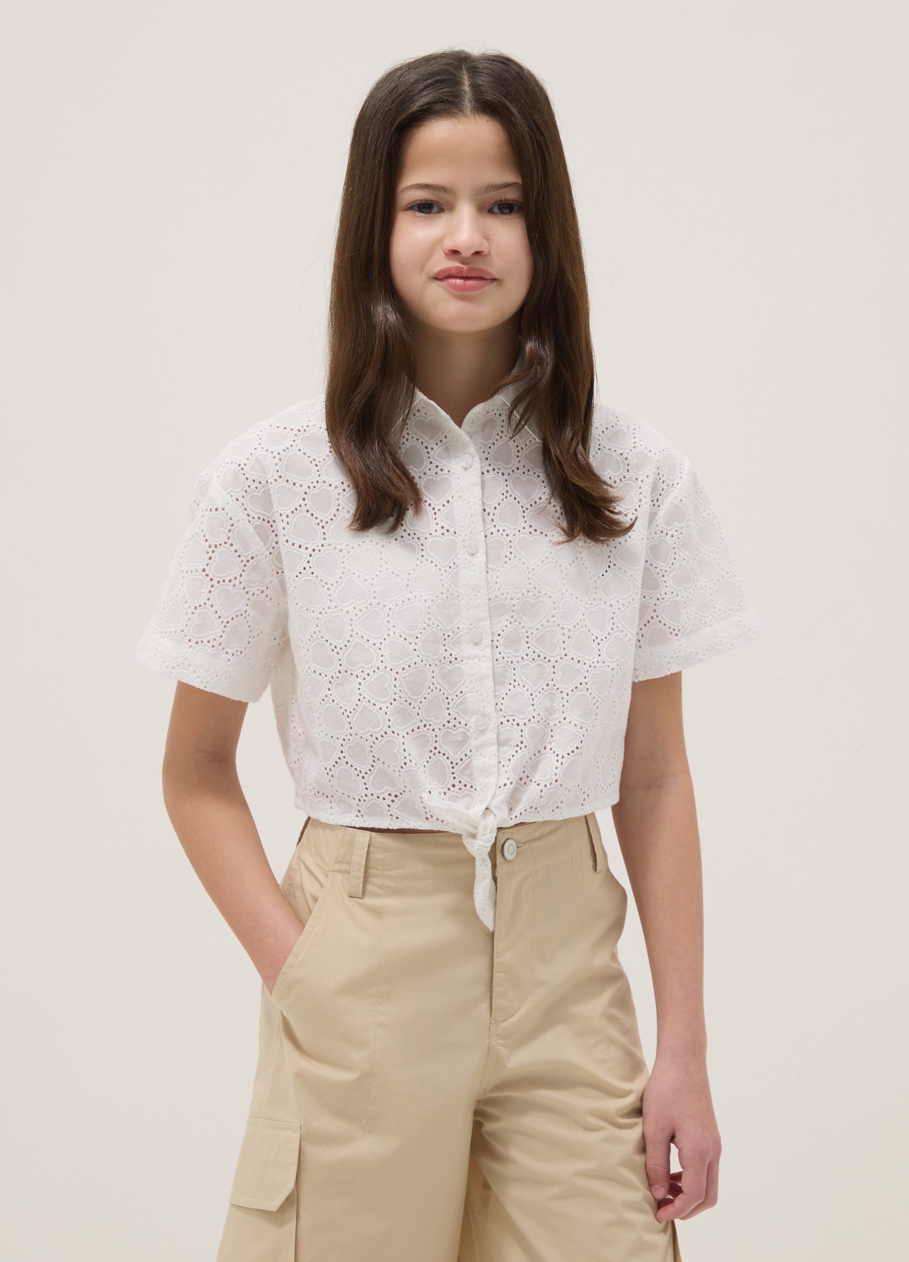 OVS KIDS, Camisa Blanca De Algodón Puro Para Niña, Corte Regular, Con Corazones Calados, Niña, Blanco óptico, Talla: 13-14