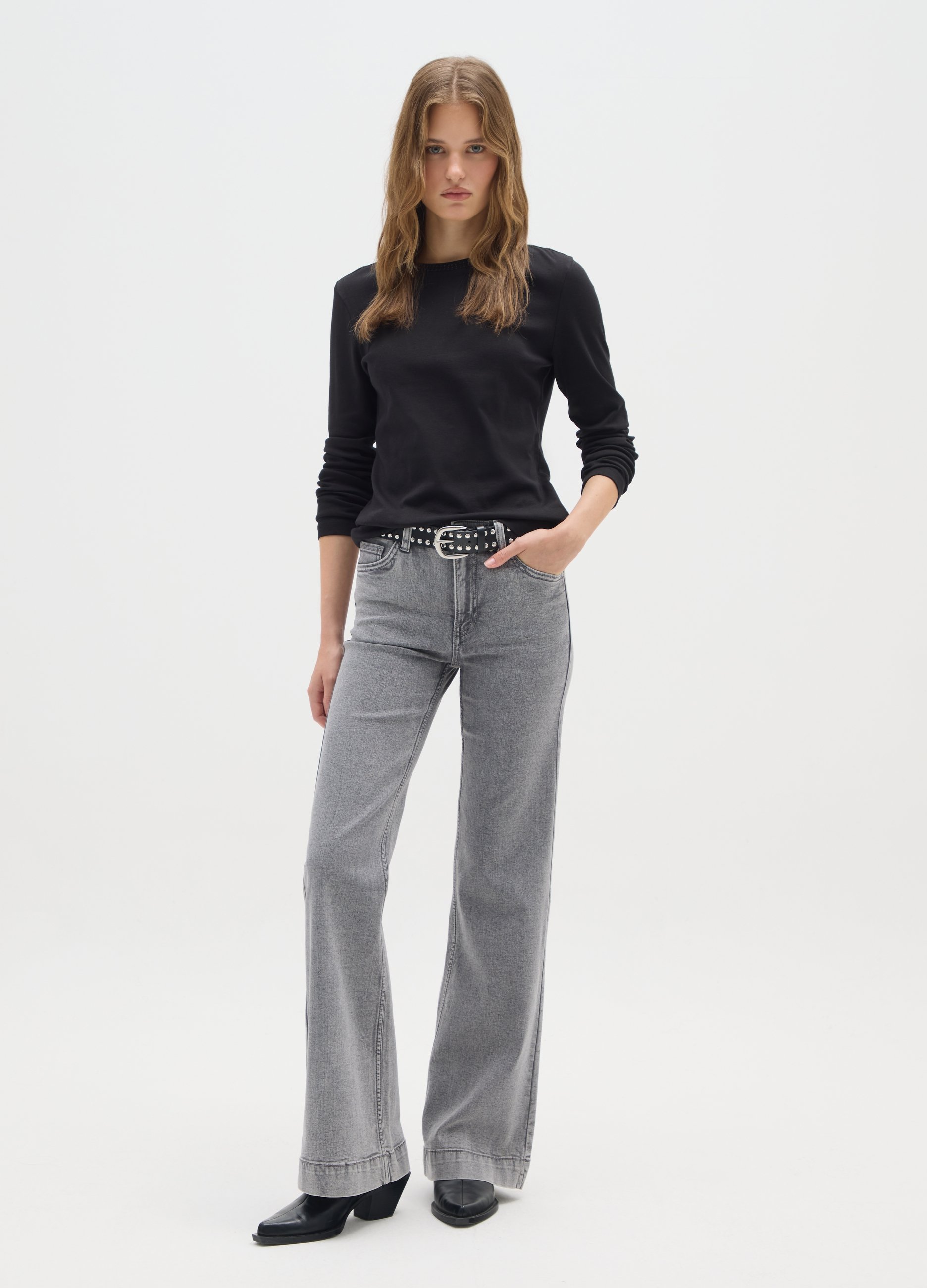 Camiseta Negra De Algodón Puro Con Corte Regular, Mujer, Gunmetal, Talla: 40