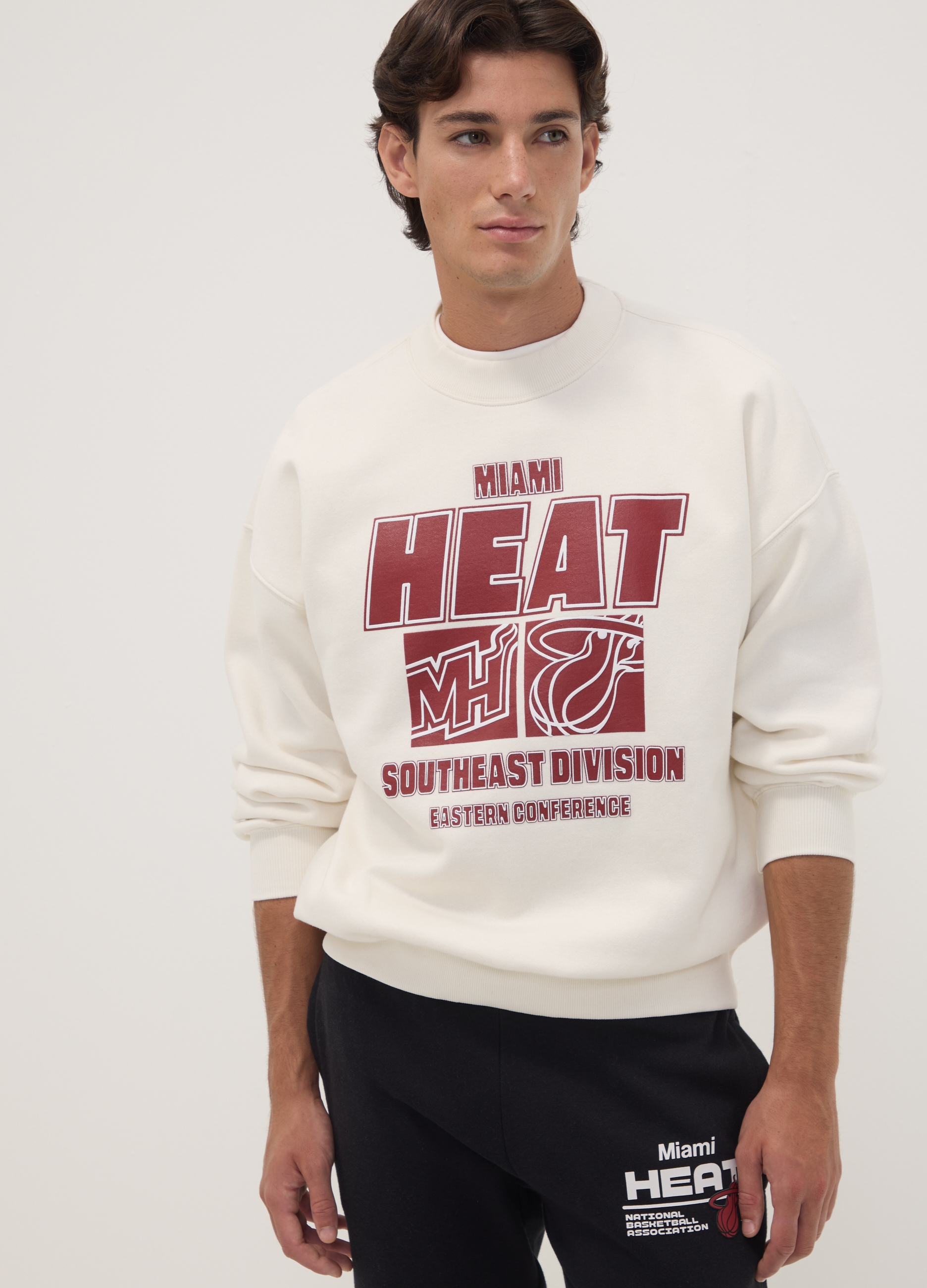 NBA, Felpa Bianca In Misto Cotone Con Stampa Frontale Dei Miami Heat, Uomo, Bianco, Taglia: M