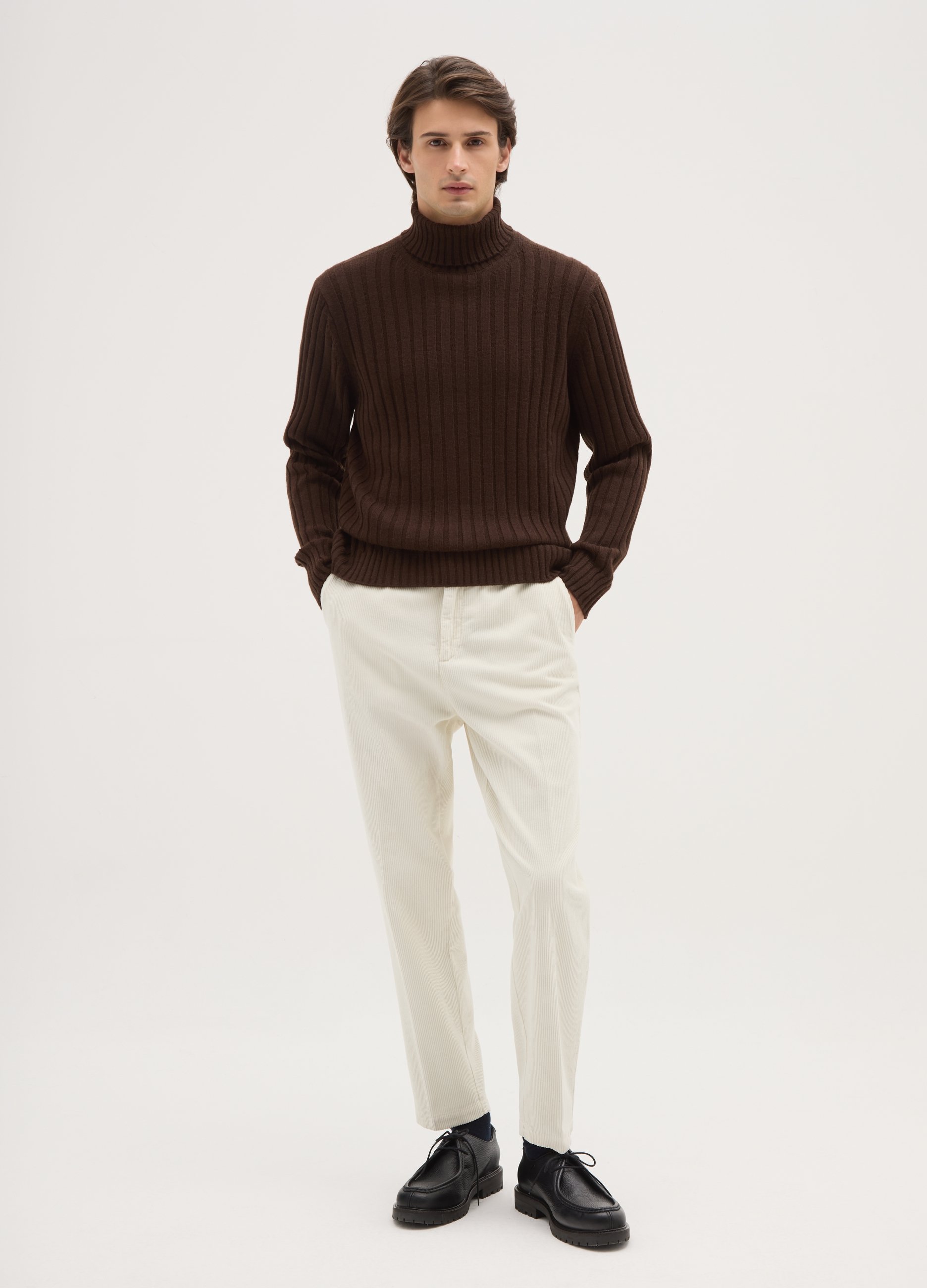 OVS, Pantaloni Verdi In Velluto A Coste Regular Fit, Uomo, Verde, Taglia: 48