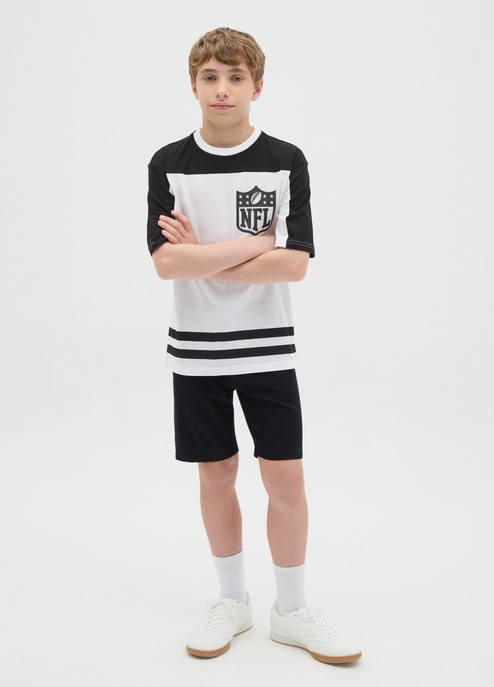 OVS, Shorts Da Ragazzo In Puro Cotone Nero Regular Fit, Bambino, Nero, Taglia: 14-15
