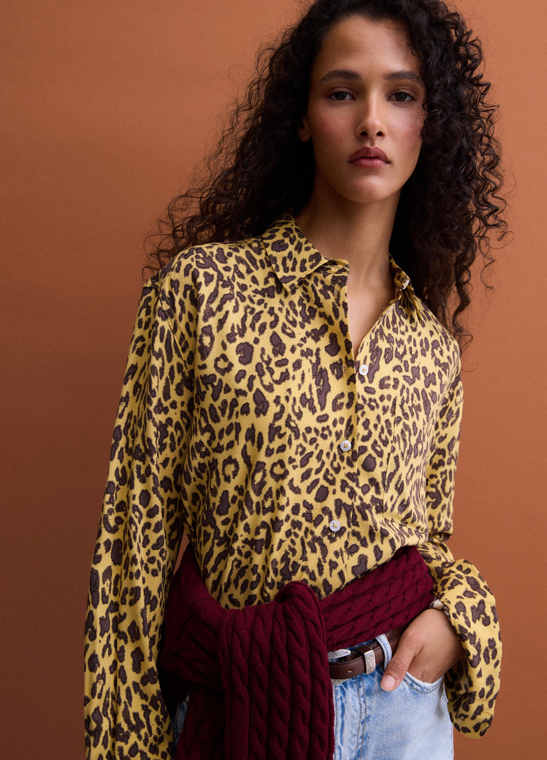 PIOMBO, Camicia Gialla In Pura Viscosa Con Stampa Animalier Regular Fit, Donna, Giallo, Taglia: XS