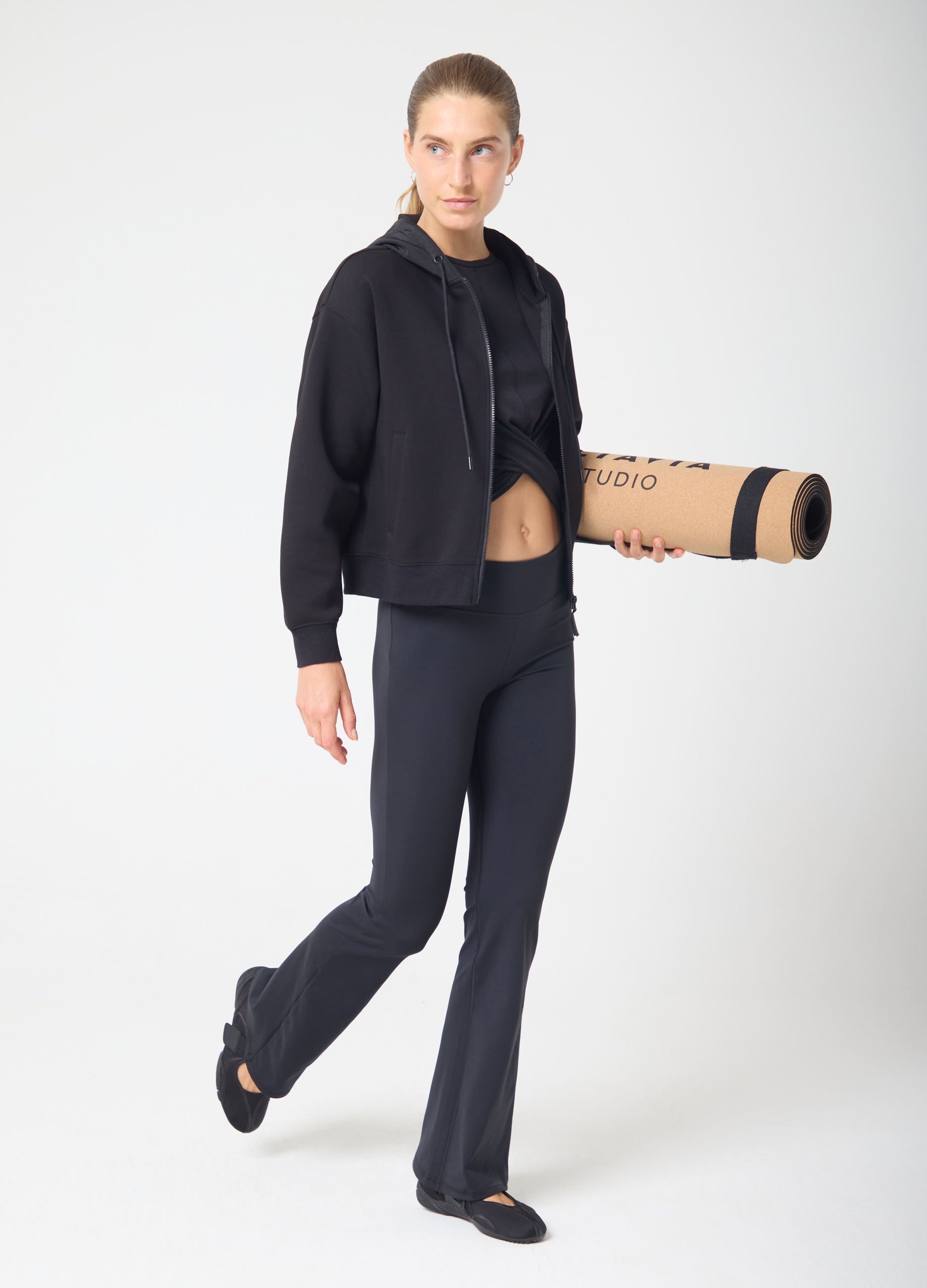 Altavia Studio, Leggings Flare In Tessuto Tecnico Altavia Studio, Donna, Nero, Taglia: XS