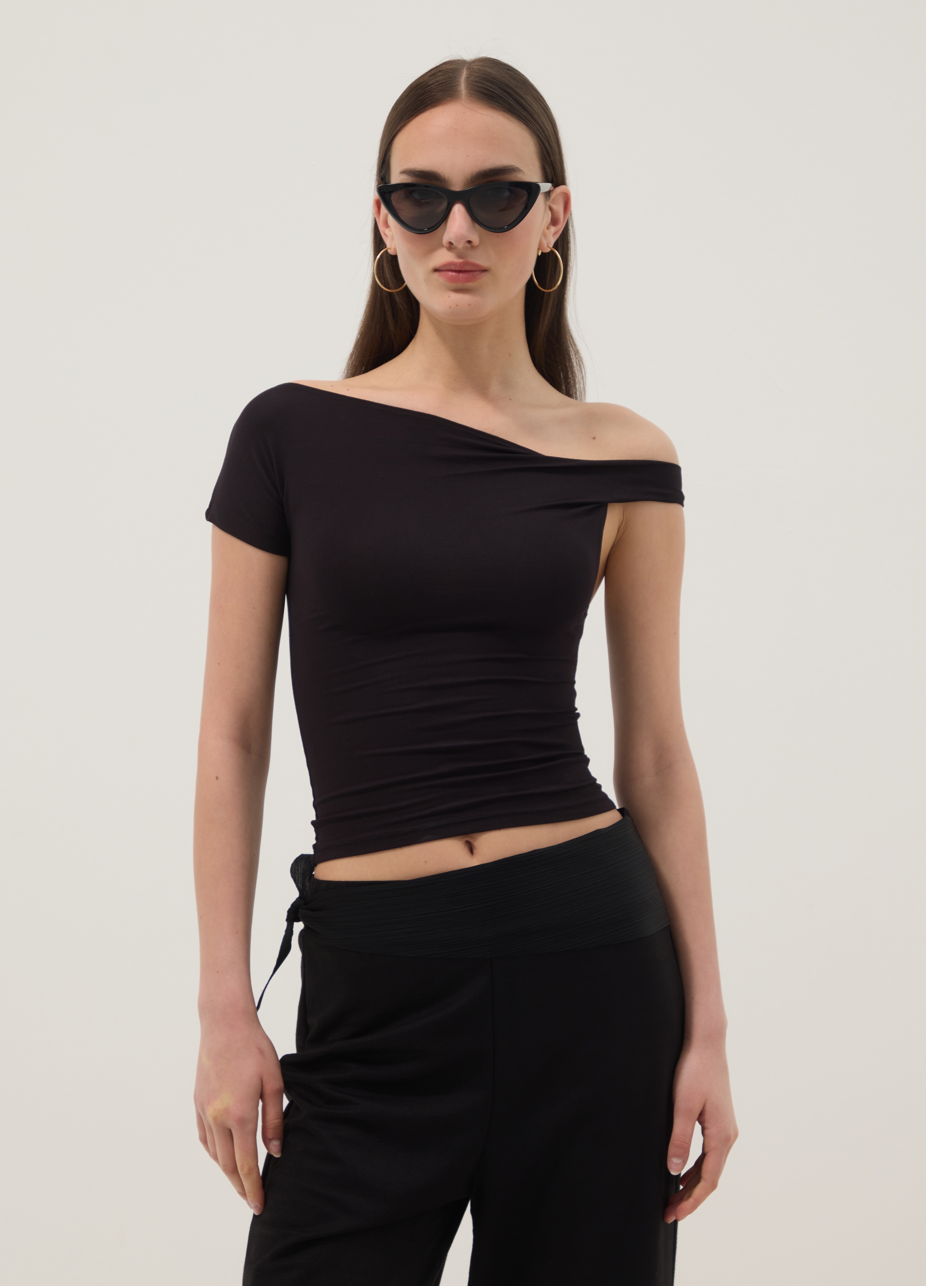 B.Angel, T-shirt Nera In Viscosa Elasticizzato Con Scollo Ampio, Frau, Nero, Größe, 36