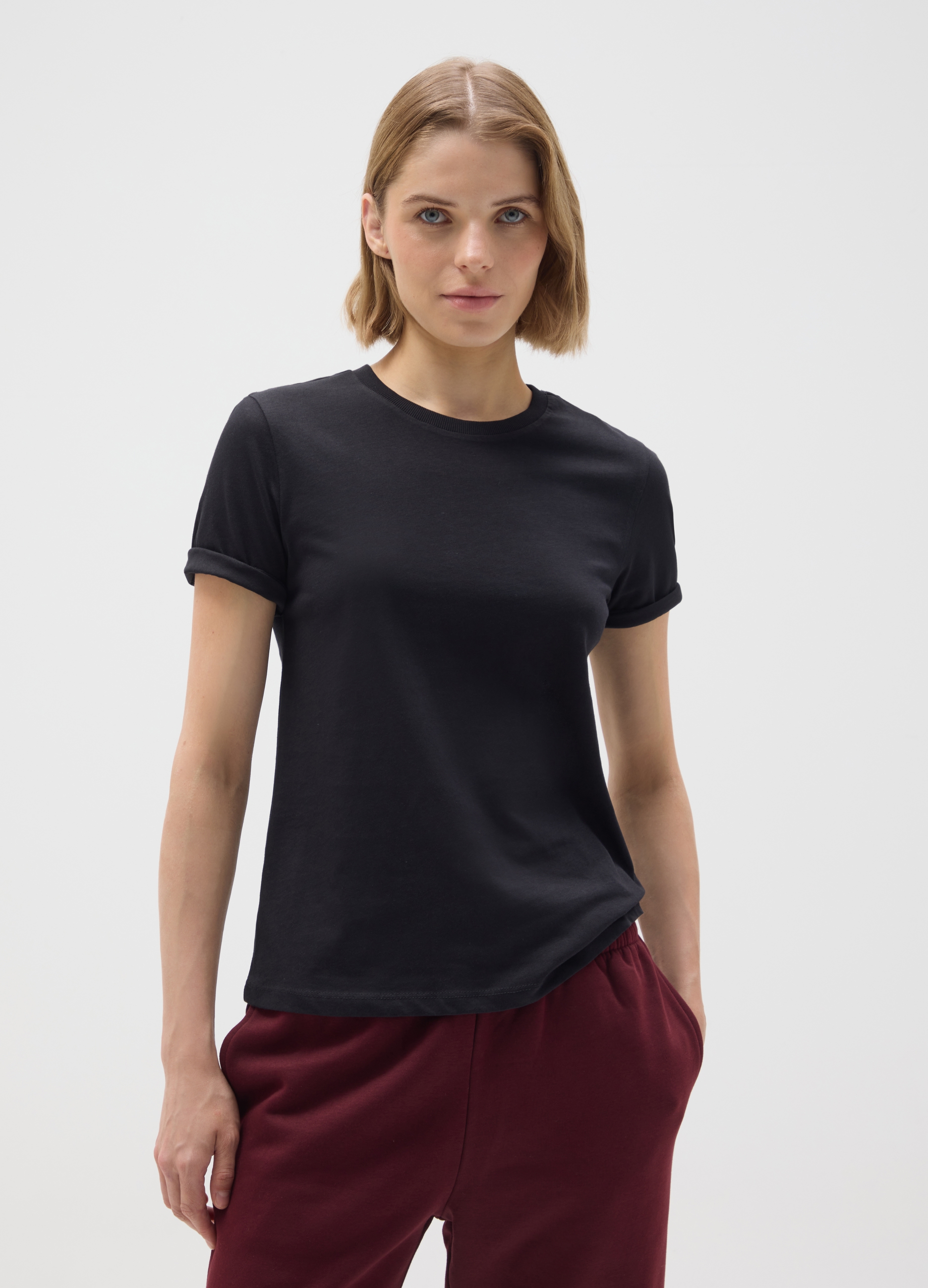 Camiseta Negra De Algodón Puro Corte Regular, Mujer, Gunmetal, Talla: 34