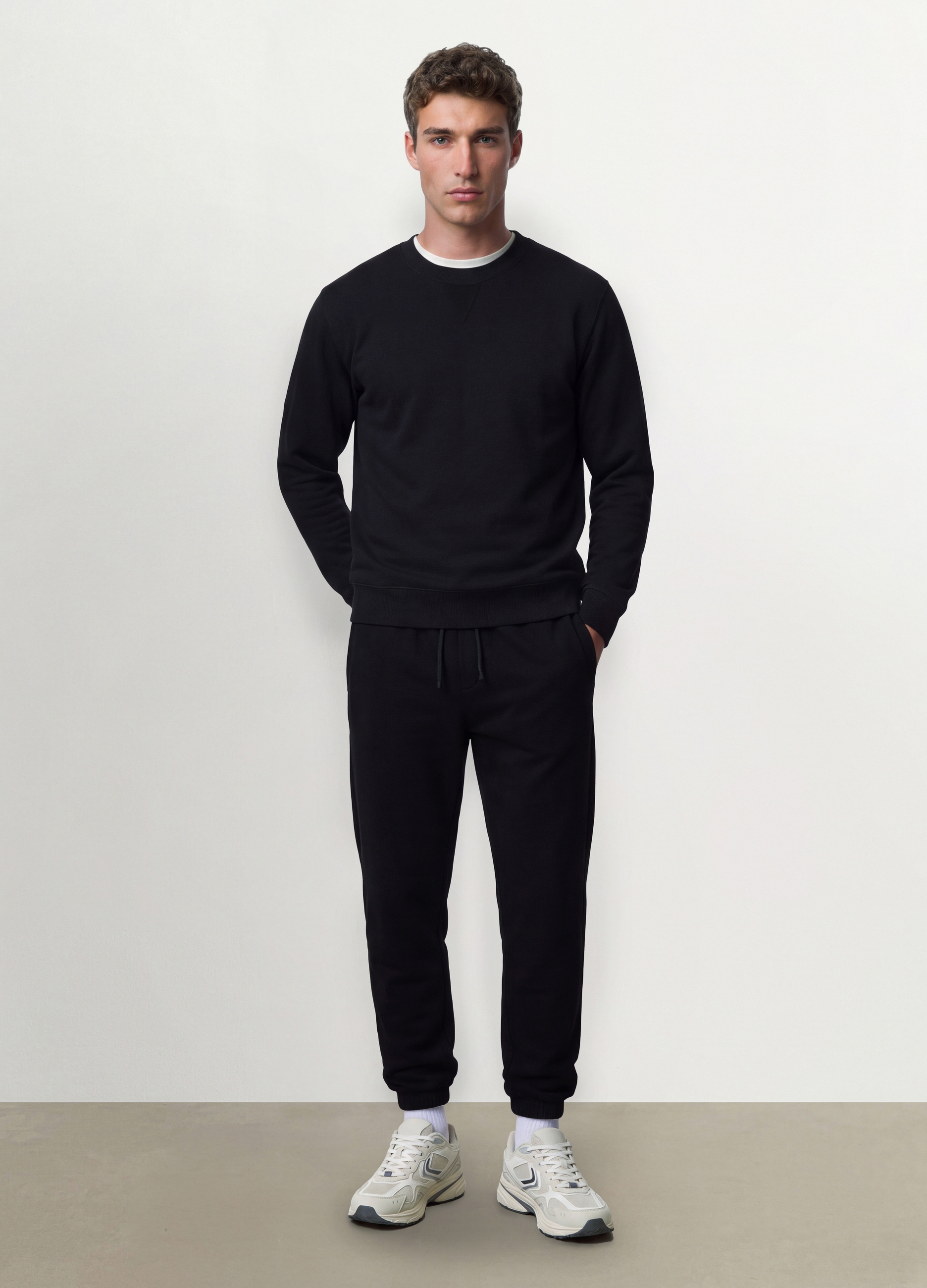 OVS, Pantaloni Jogger Neri In Misto Cotone Regular Fit, Uomo, Nero, Taglia: S