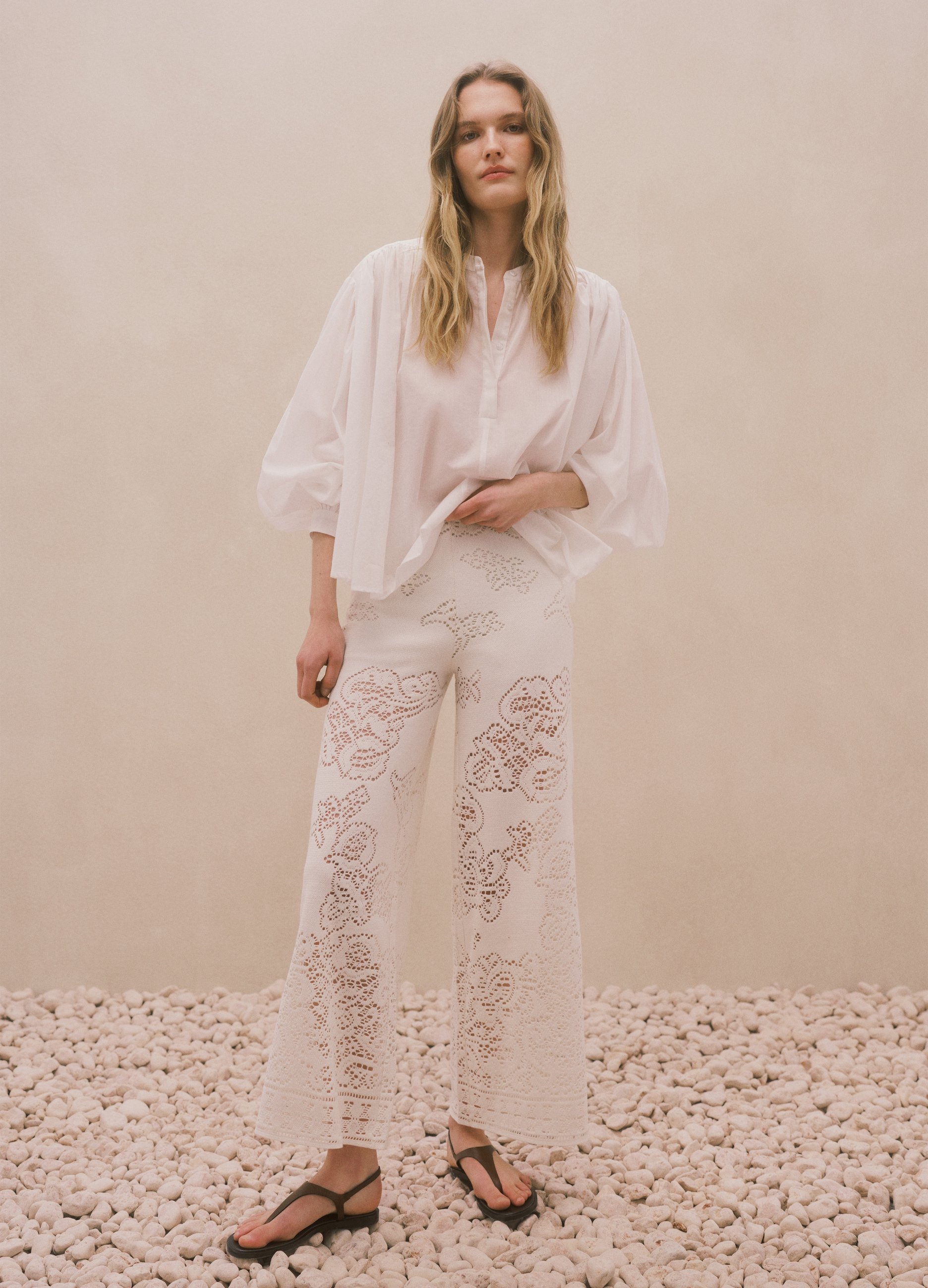 PIOMBO, Pantaloni In Misto Cotone Bianco Wide Leg Con Texture Traforata, Donna, Bianco, Taglia: L