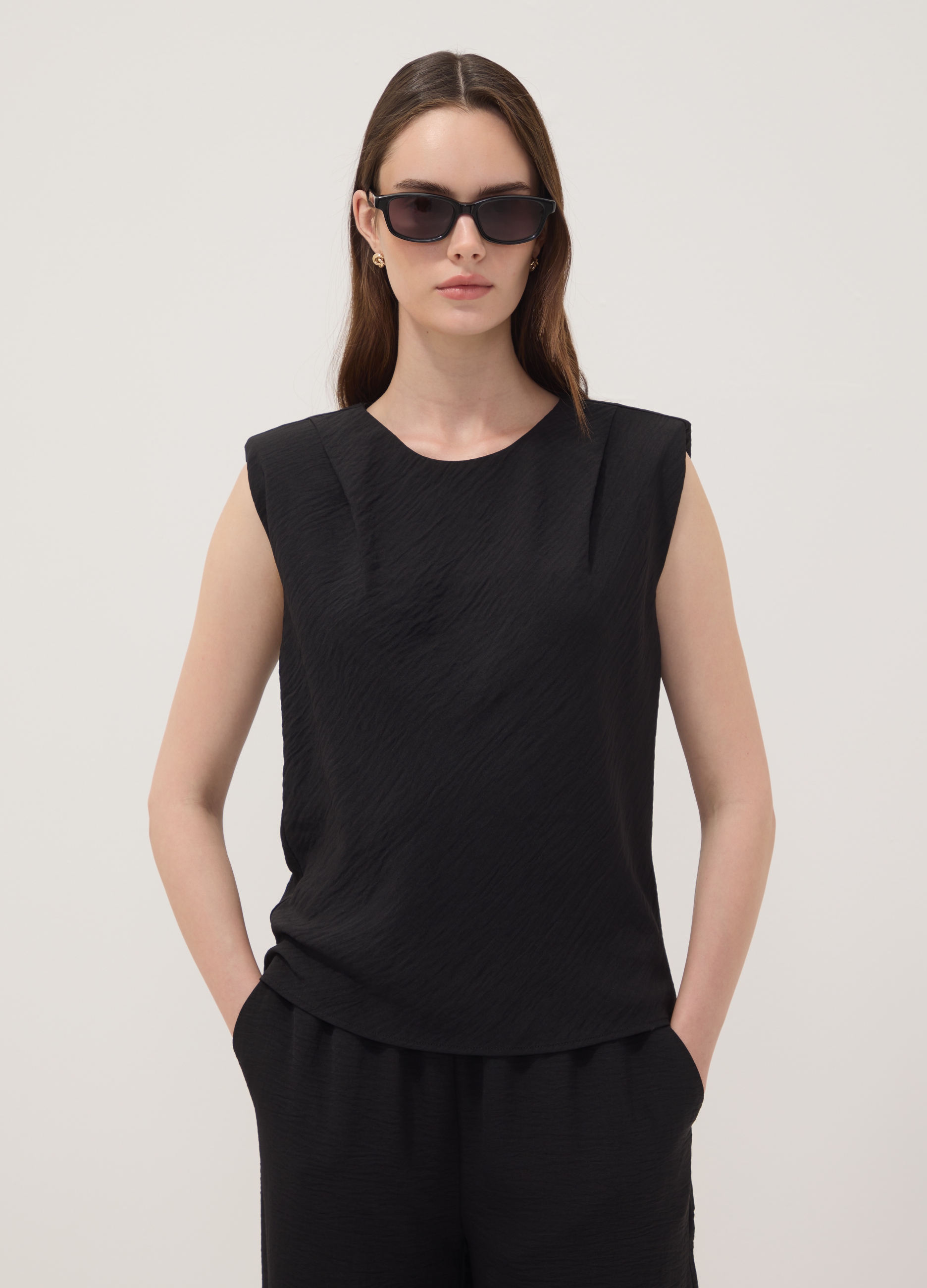 OVS, Blusa Nera Smanicata Con Texture Plissé Regular Fit, Donna, Nero, Taglia: XL