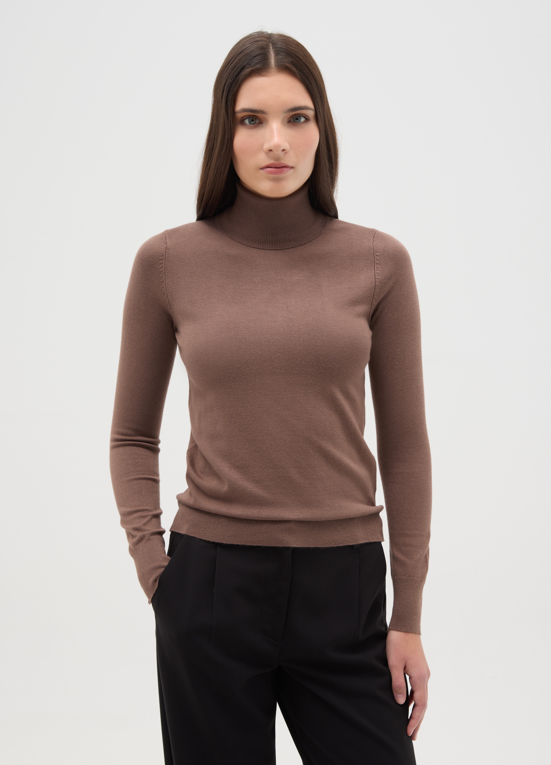 OVS, Maglione A Coste Marrone Con Collo Alto Regular Fit, Donna, Marrone, Taglia: M