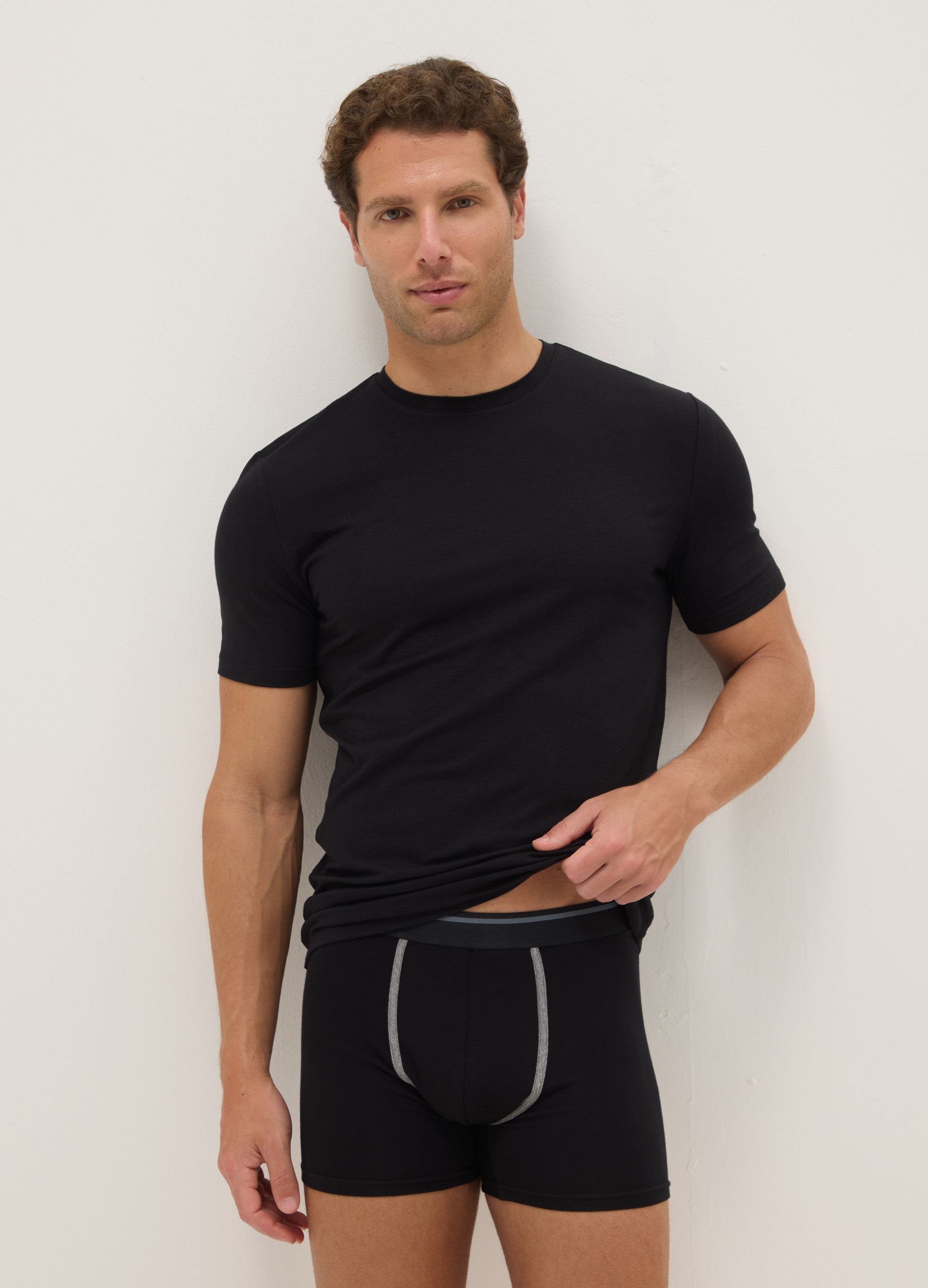 OVS, T-shirt Girocollo Nera In Misto Cotone Regular Fit, Uomo, Nero, Taglia: S