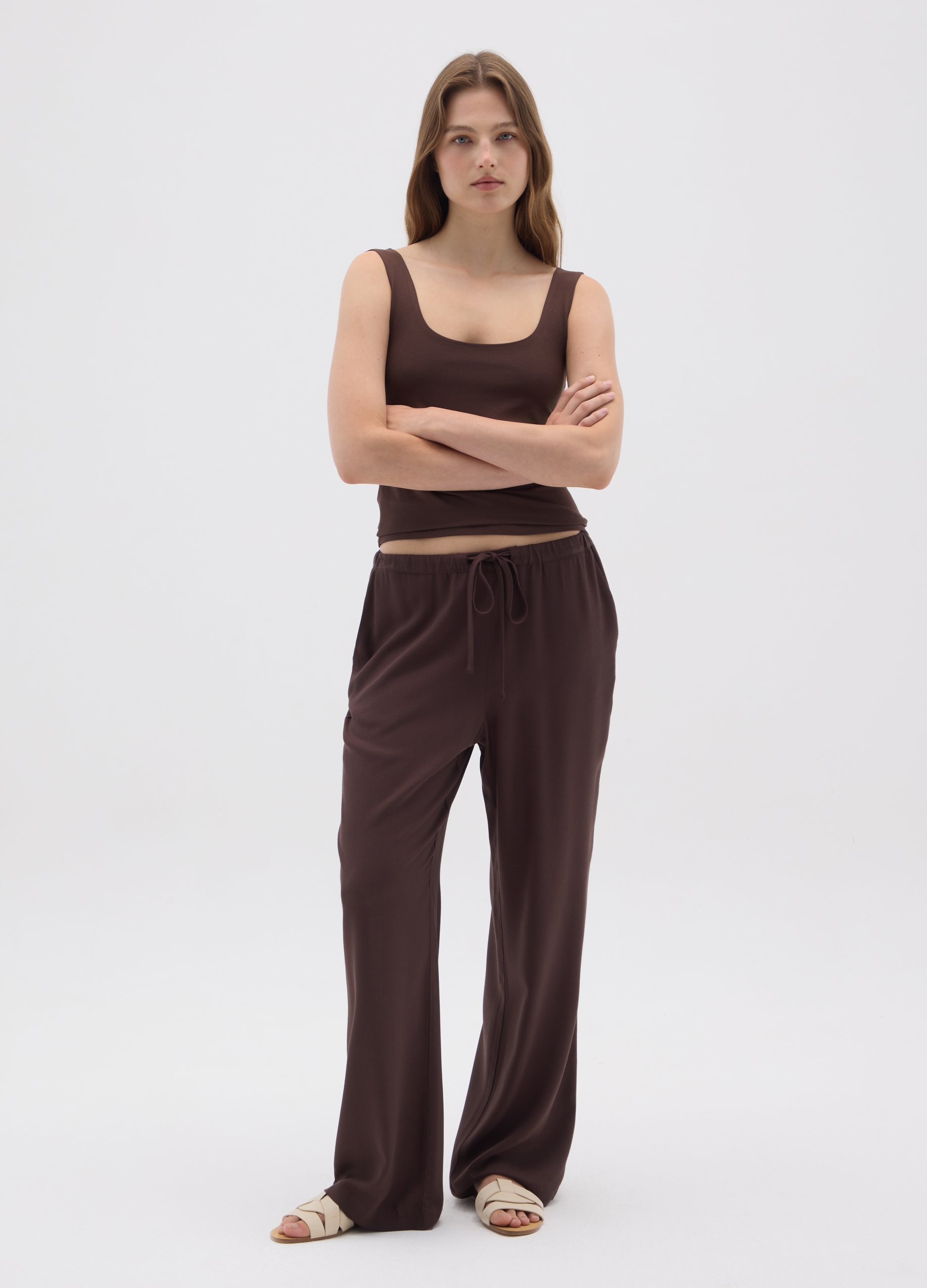 Pantalones De Mujer En Viscosa Pura Marrón Ajuste Regular, Mujer, Marrón oscuro, Talla: 42
