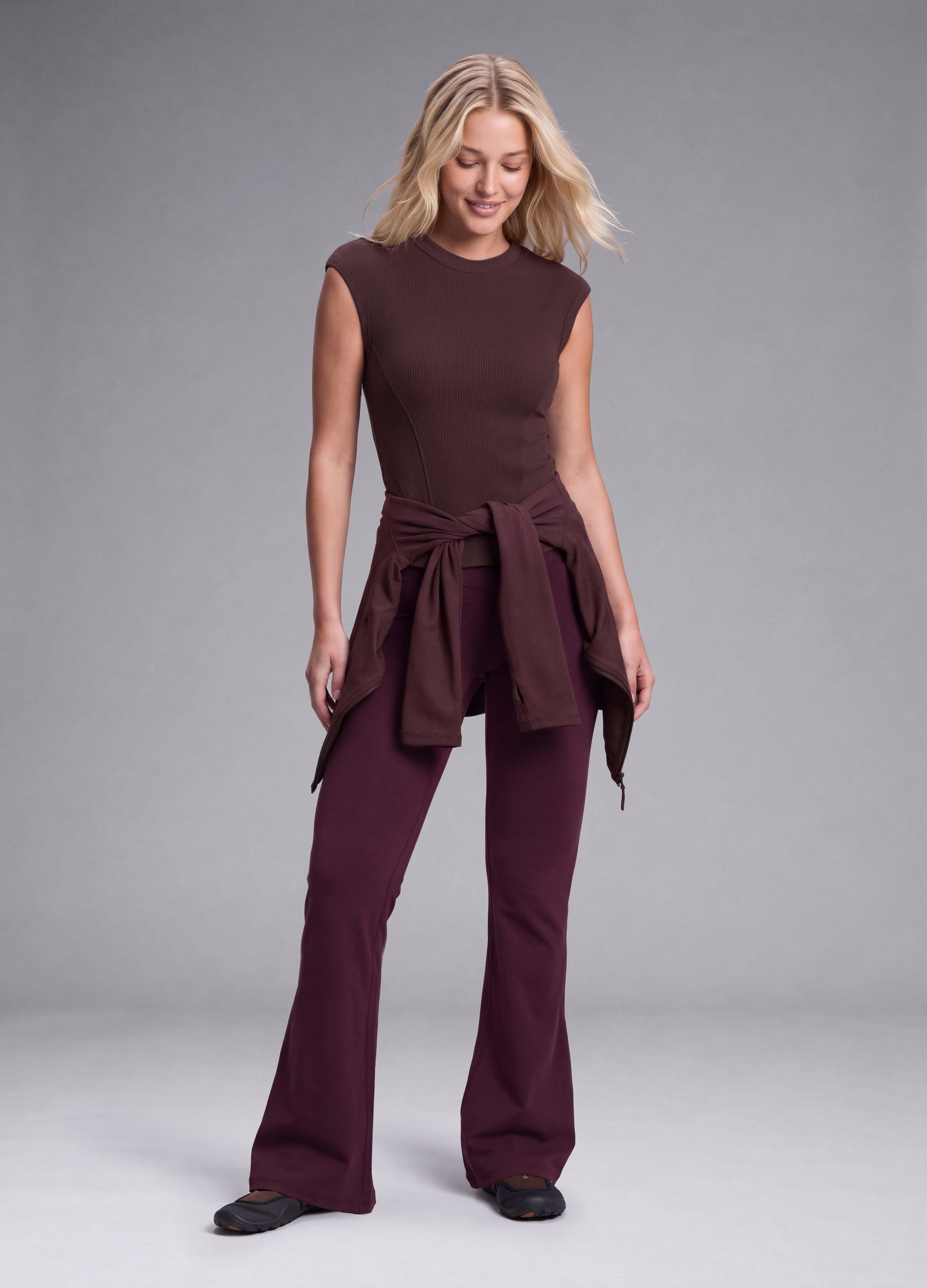 Altavia Studio, T-shirt Fitted Marrone In Modal Elasticizzato A Costine Altavia Studio, Donna, Marrone, Taglia: XL