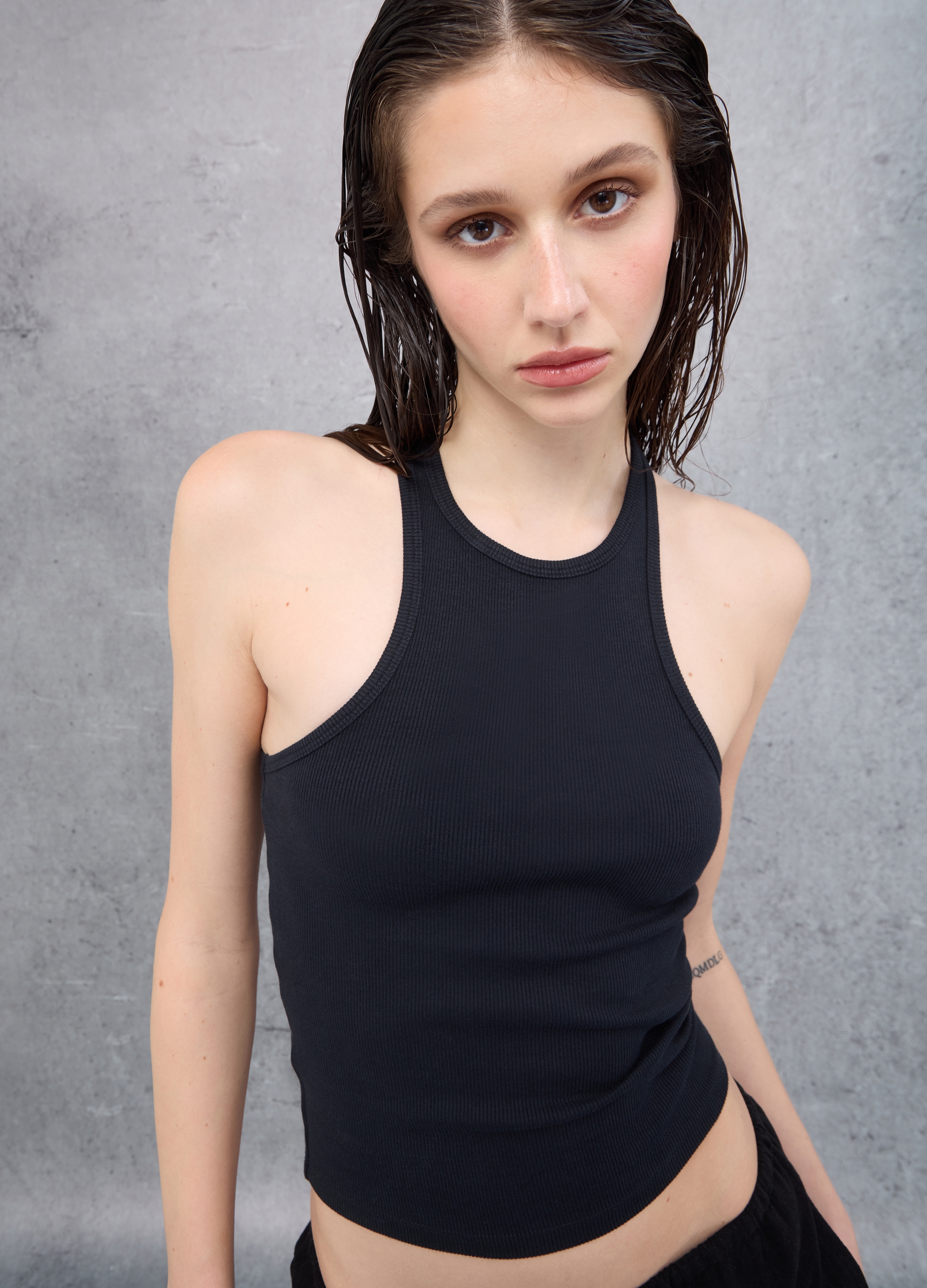 UTOPJA, Camiseta Negra De Cuello Redondo, Mujer, Negro, Talla: 40