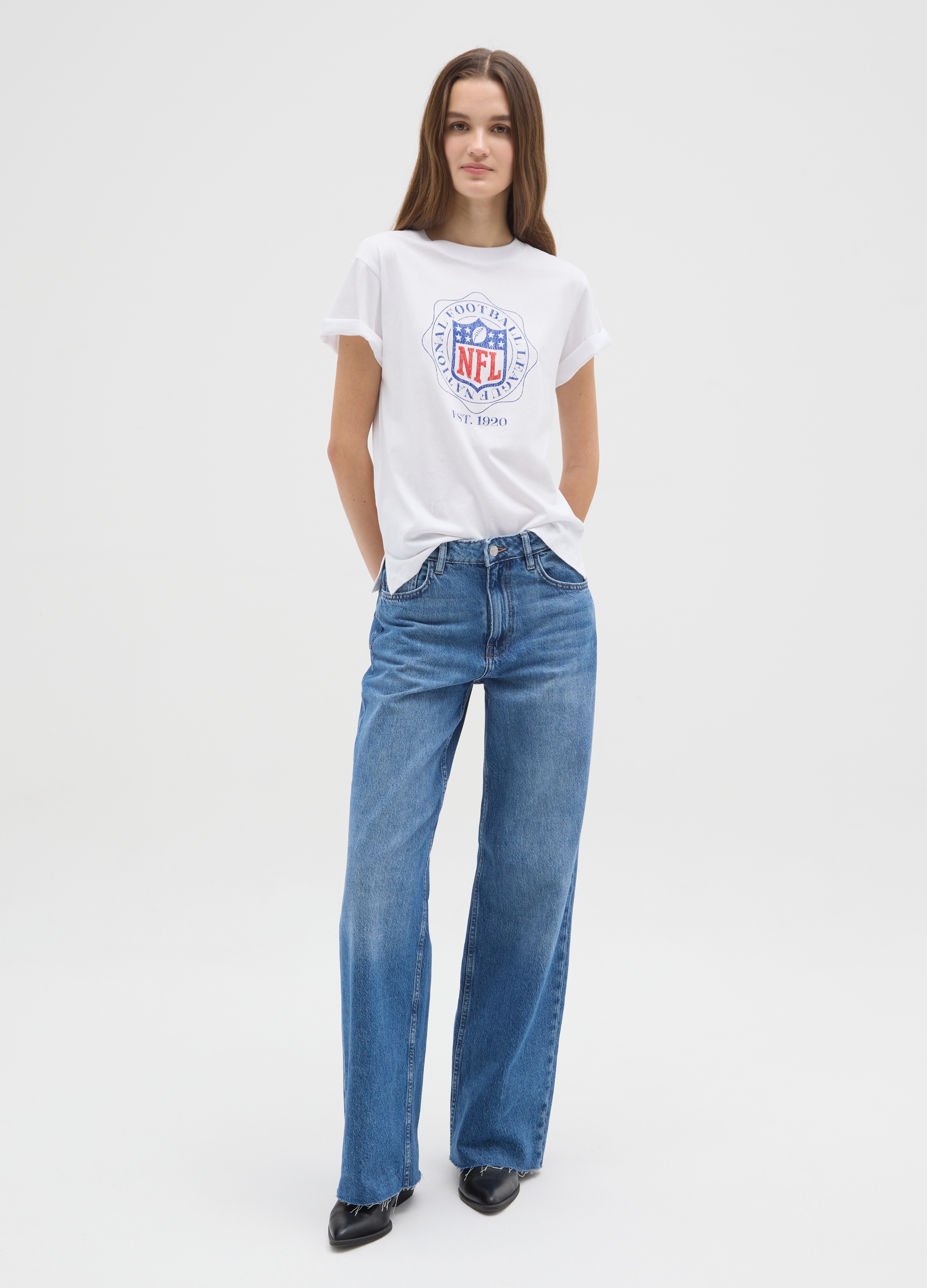 NFL, T-shirt Bianca Nfl A Maniche Corte In Puro Cotone Regular Fit, Donna, Bianco, Taglia: L