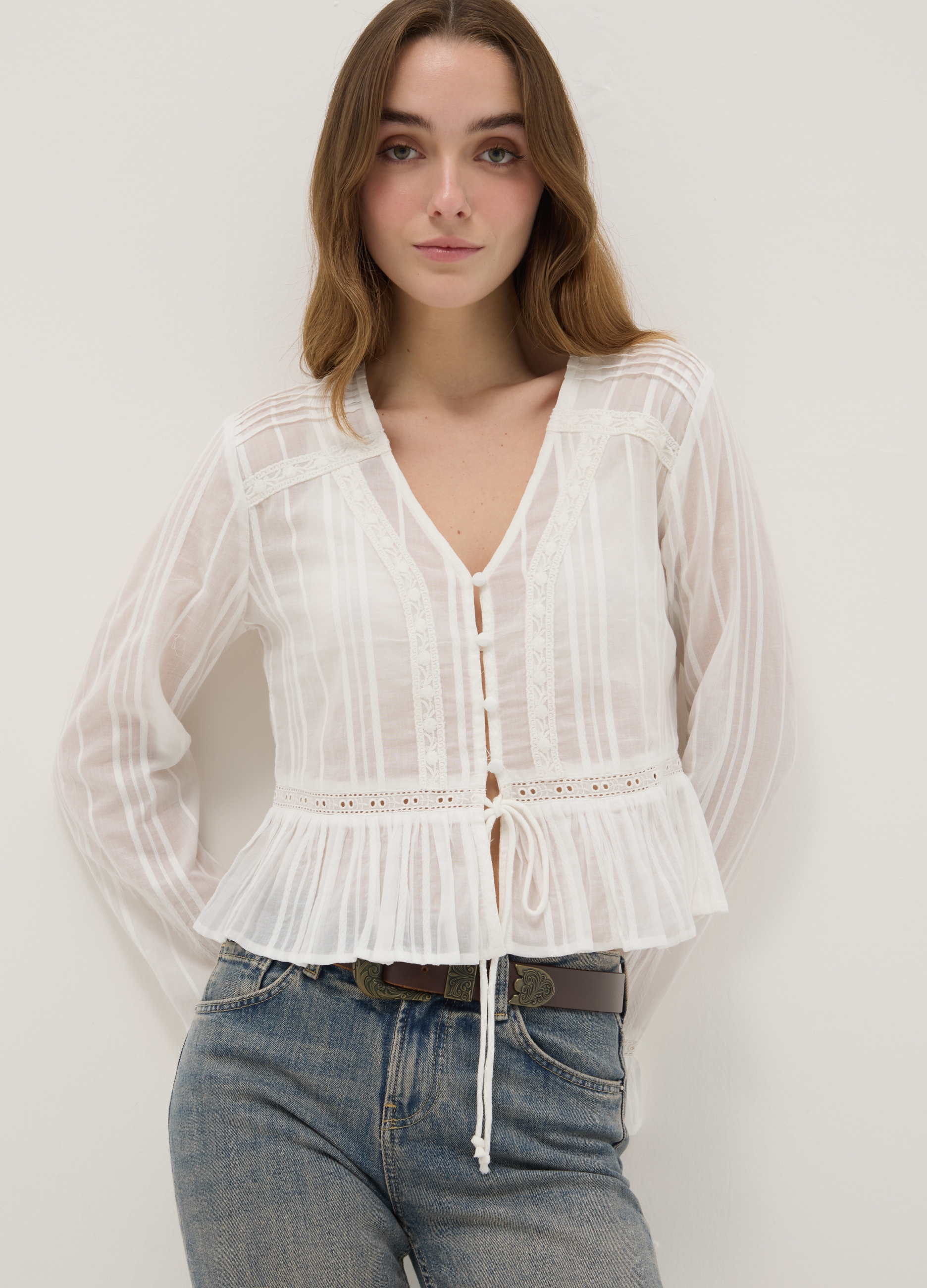 B.ANGEL, Camisa Blanca Transparente De Puro Algodón, Ajuste Regular Con Volantes, Mujer, Blanco óptico, Talla: 40