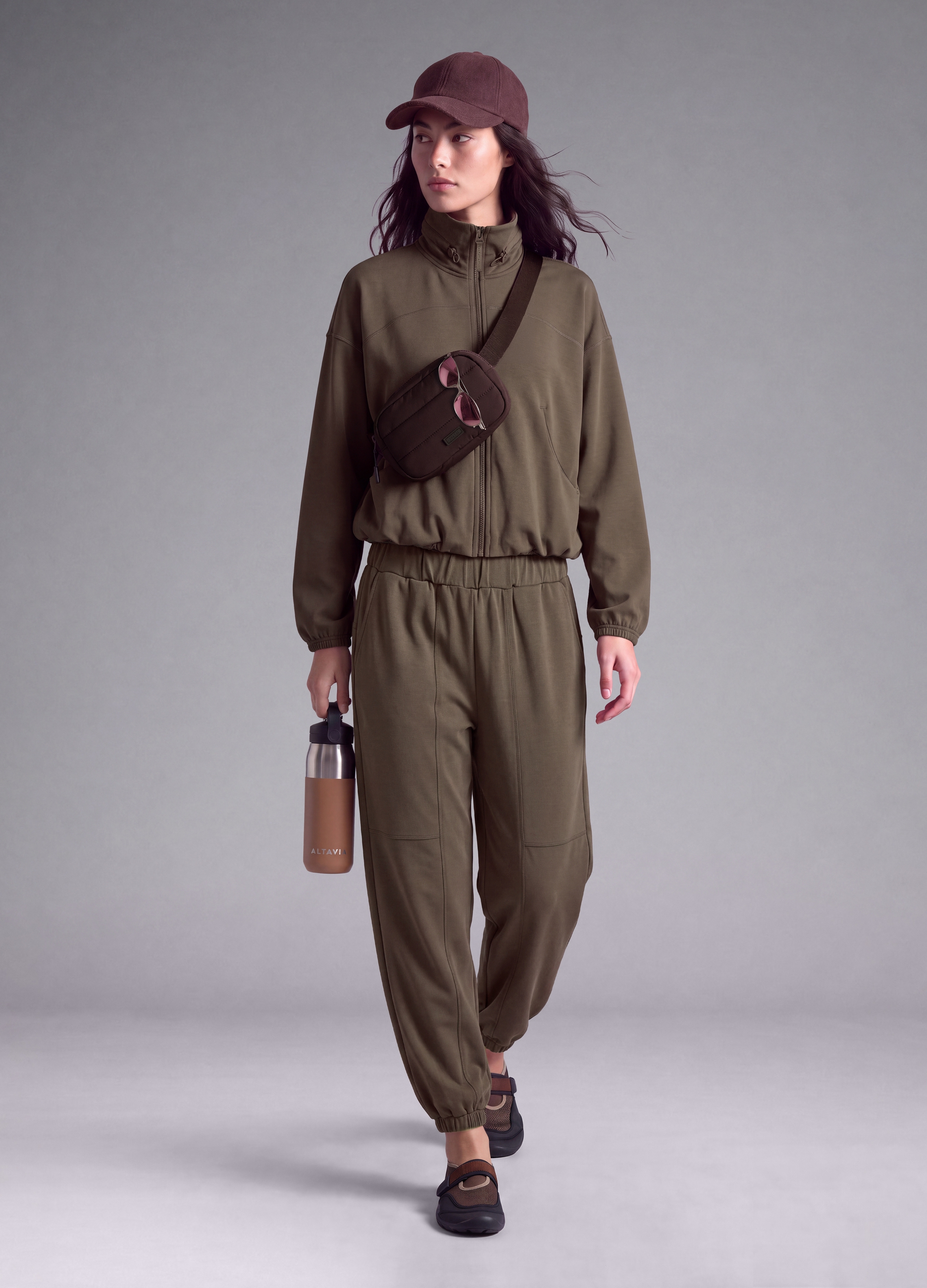 Altavia Studio, Full-zip Verde Corta In Tessuto Soft-touch Con Collo Rialzato Altavia Studio, Donna, Verde, Taglia: S