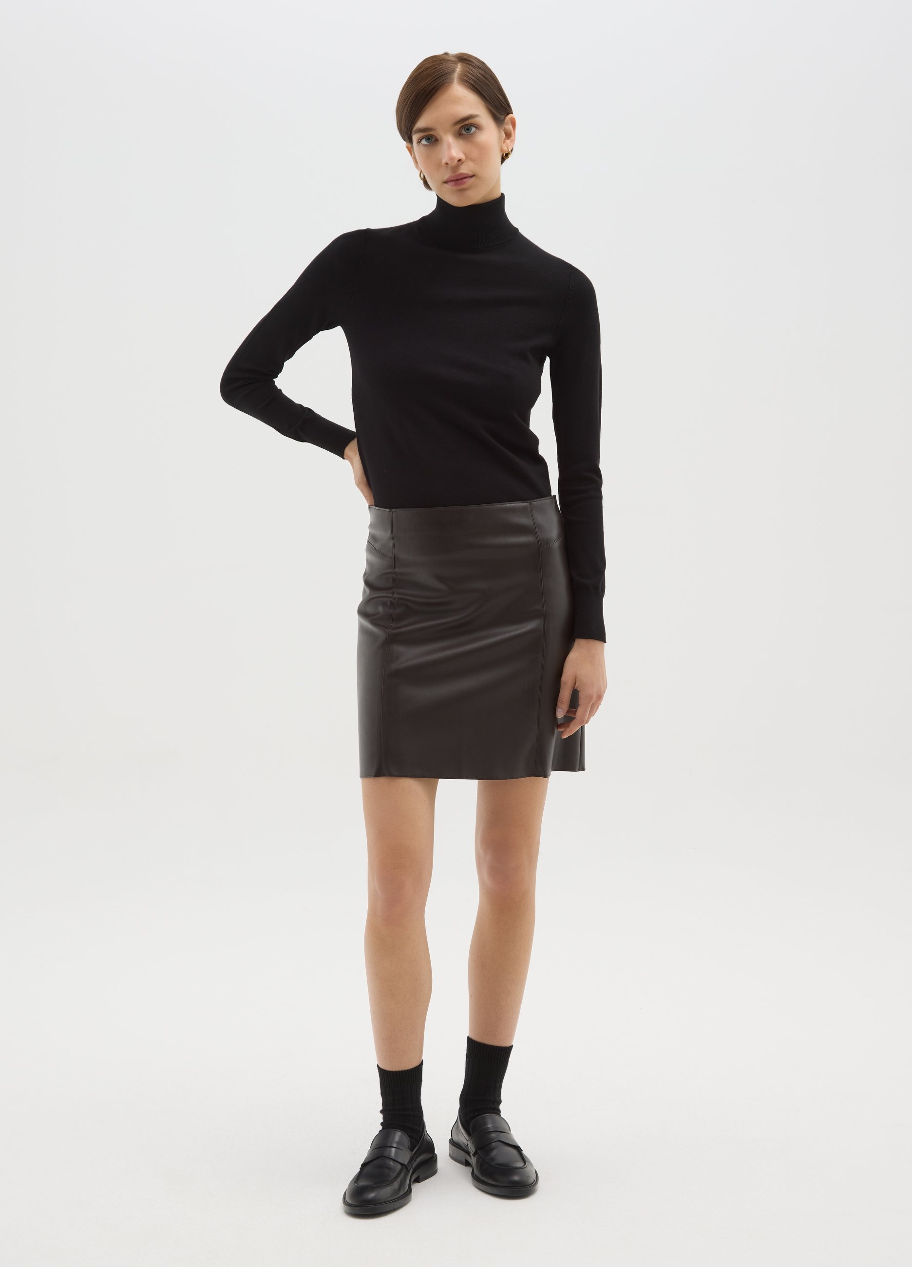 OVS, Maglione A Coste Nero Con Collo Alto Regular Fit, Donna, Nero, Taglia: S