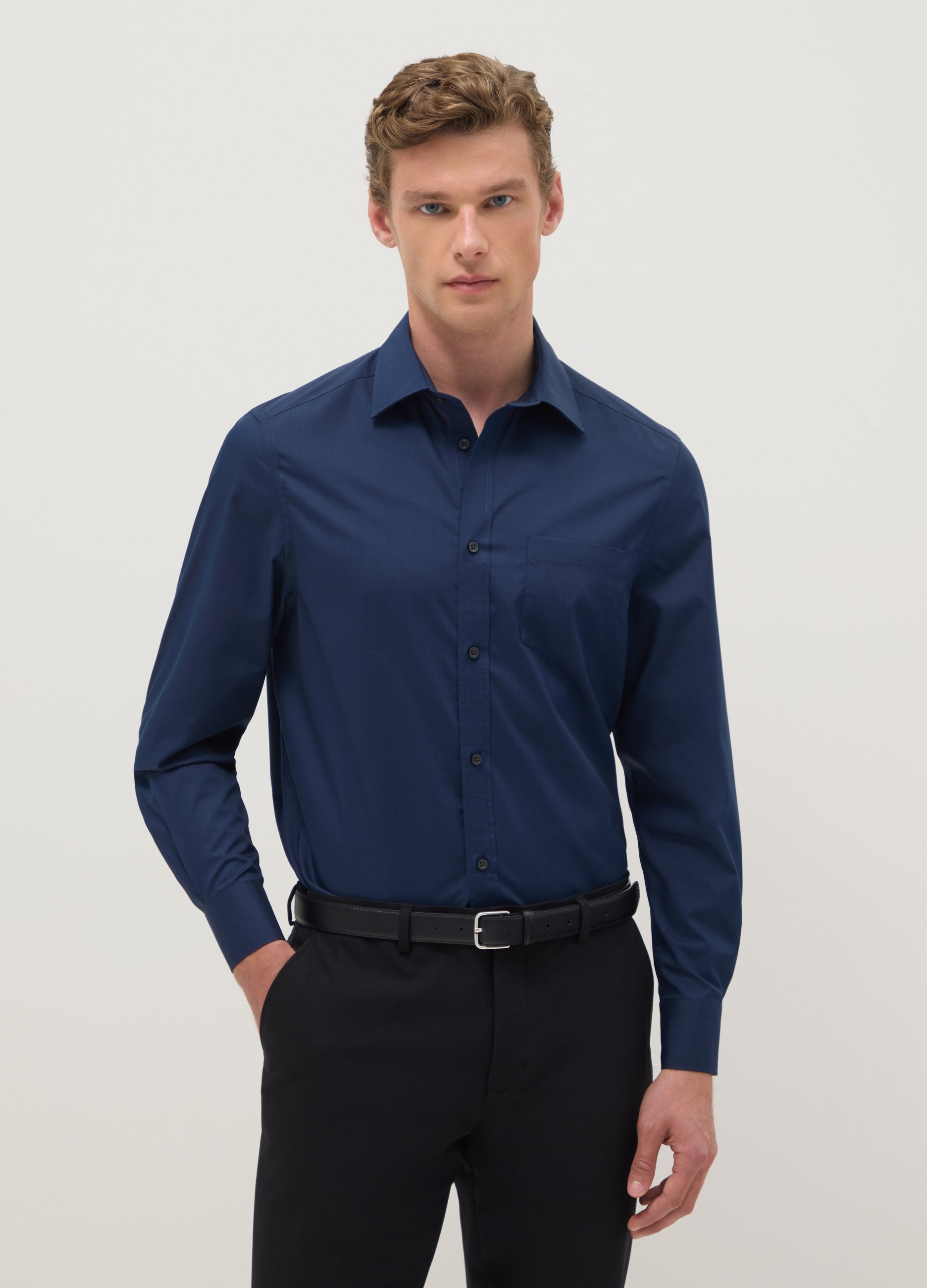 OVS, Camicia Blu Regular Fit Easy Iron Con Collo Classico, Uomo, Blu, Taglia: 39