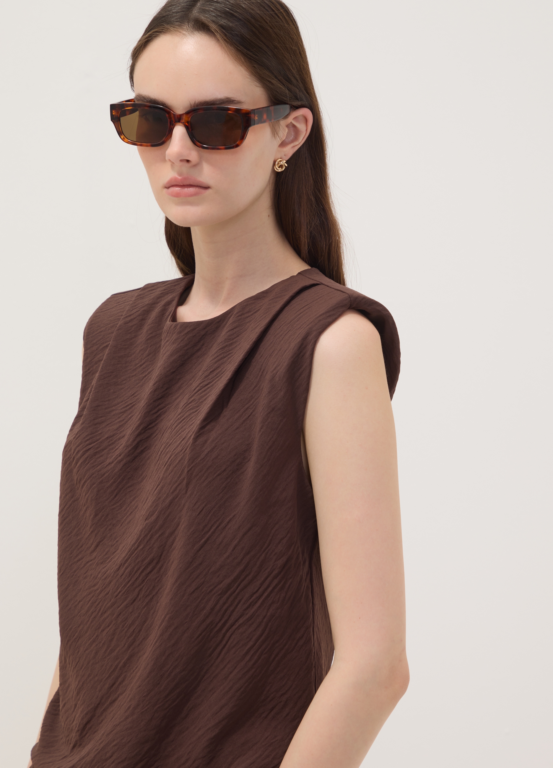 OVS, Blusa Marrone Smanicata Con Texture Plissé Regular Fit, Donna, Marrone, Taglia: XS