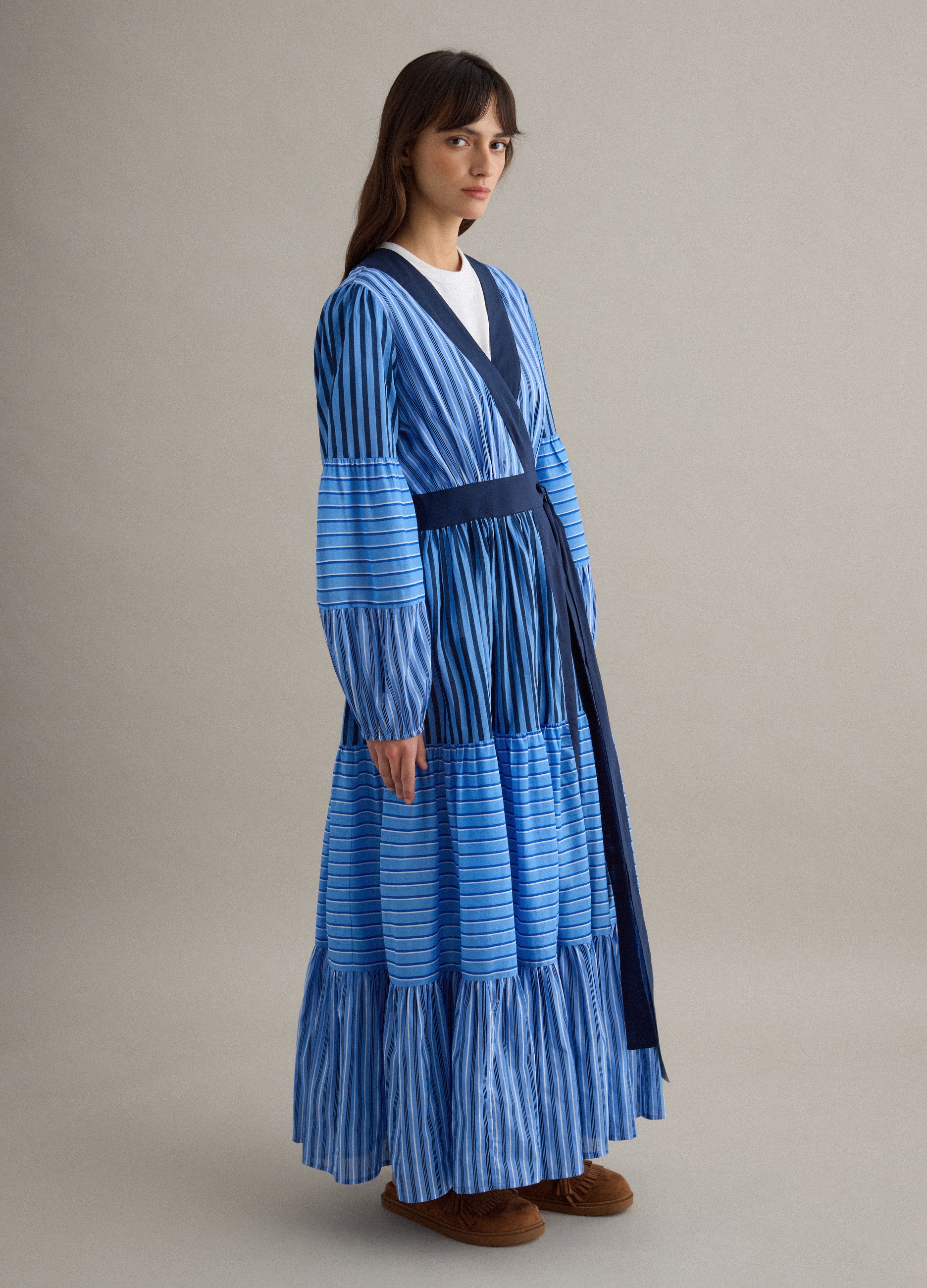 PIOMBO, Vestido De Algodón Puro A Rayas Multicolores De Ajuste Regular Con Escote En V, Mujer, Azul/azul claro, Talla: 42