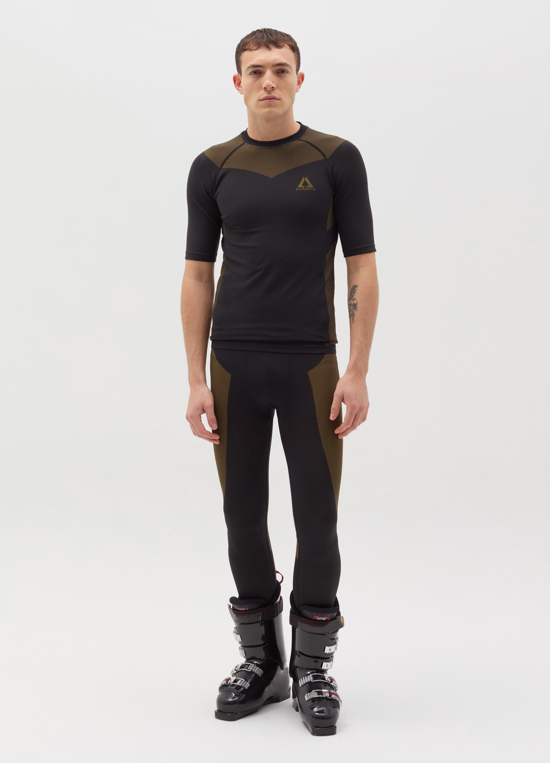 ALTAVIA, T-shirt Termica Seamless Altavia With Deborah Compagnoni, Uomo, Nero, Taglia: S/M