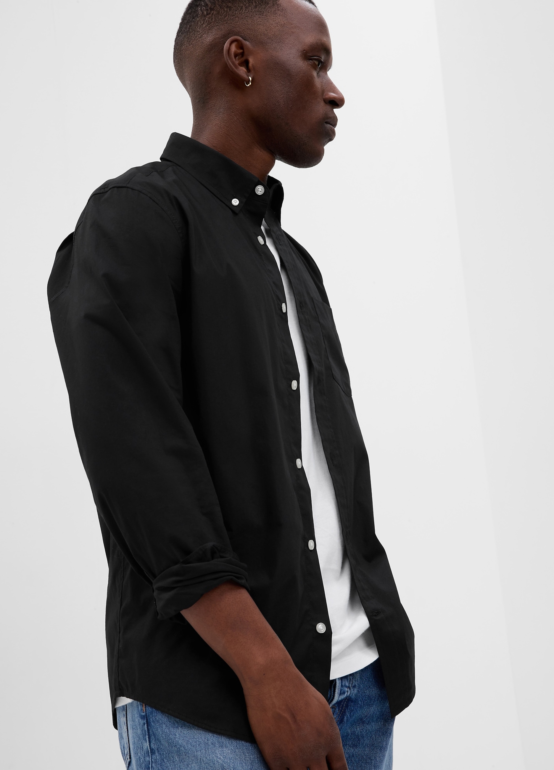 GAP, Camicia Regular Fit In Popeline Con Tasca, Uomo, Nero, Taglia: S