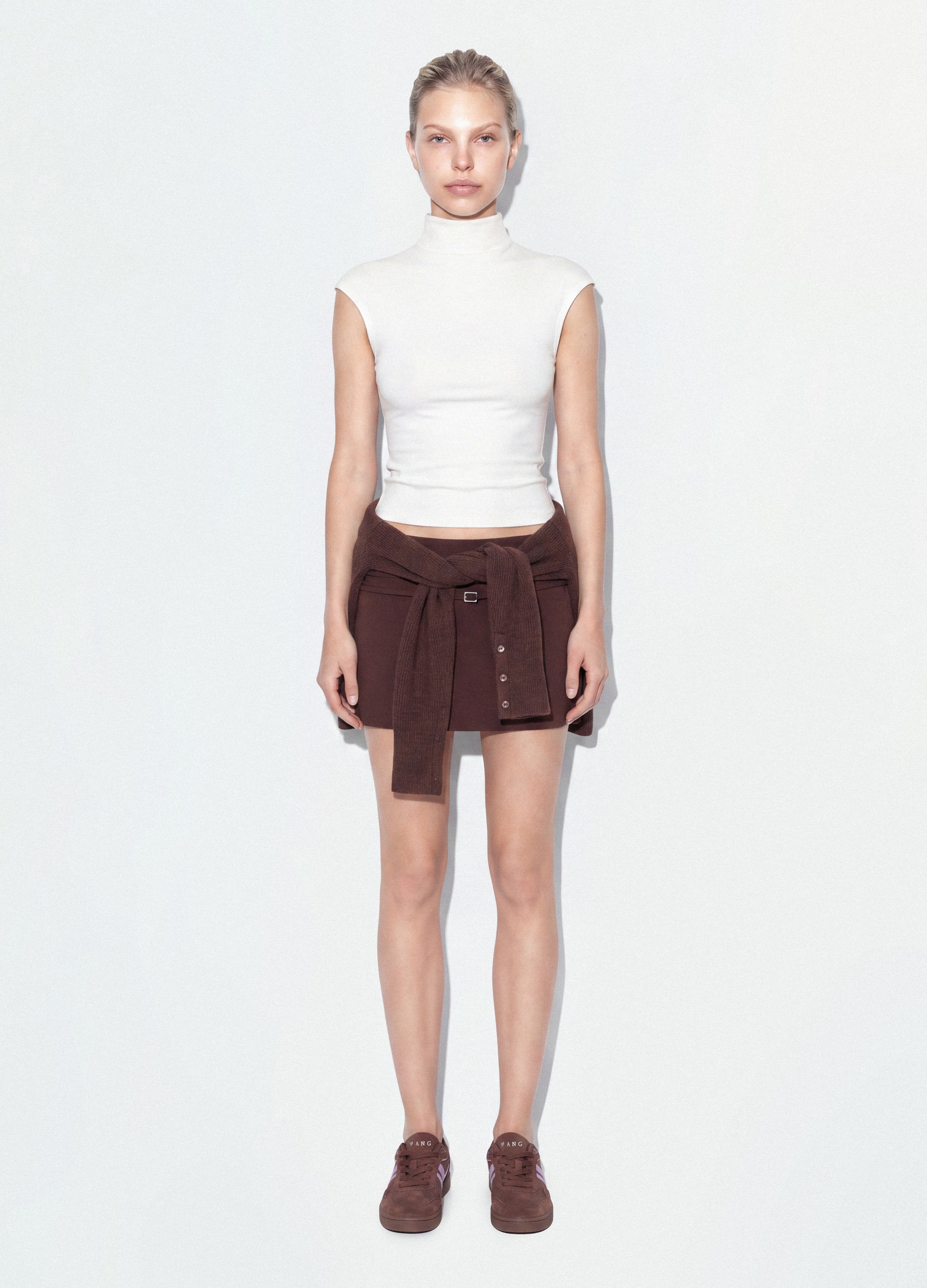 B.ANGEL, T-shirt Bianca In Modal E Cotone Elasticizzato Con Collo Rialzato Fitted, Donna, Bianco, Taglia: M