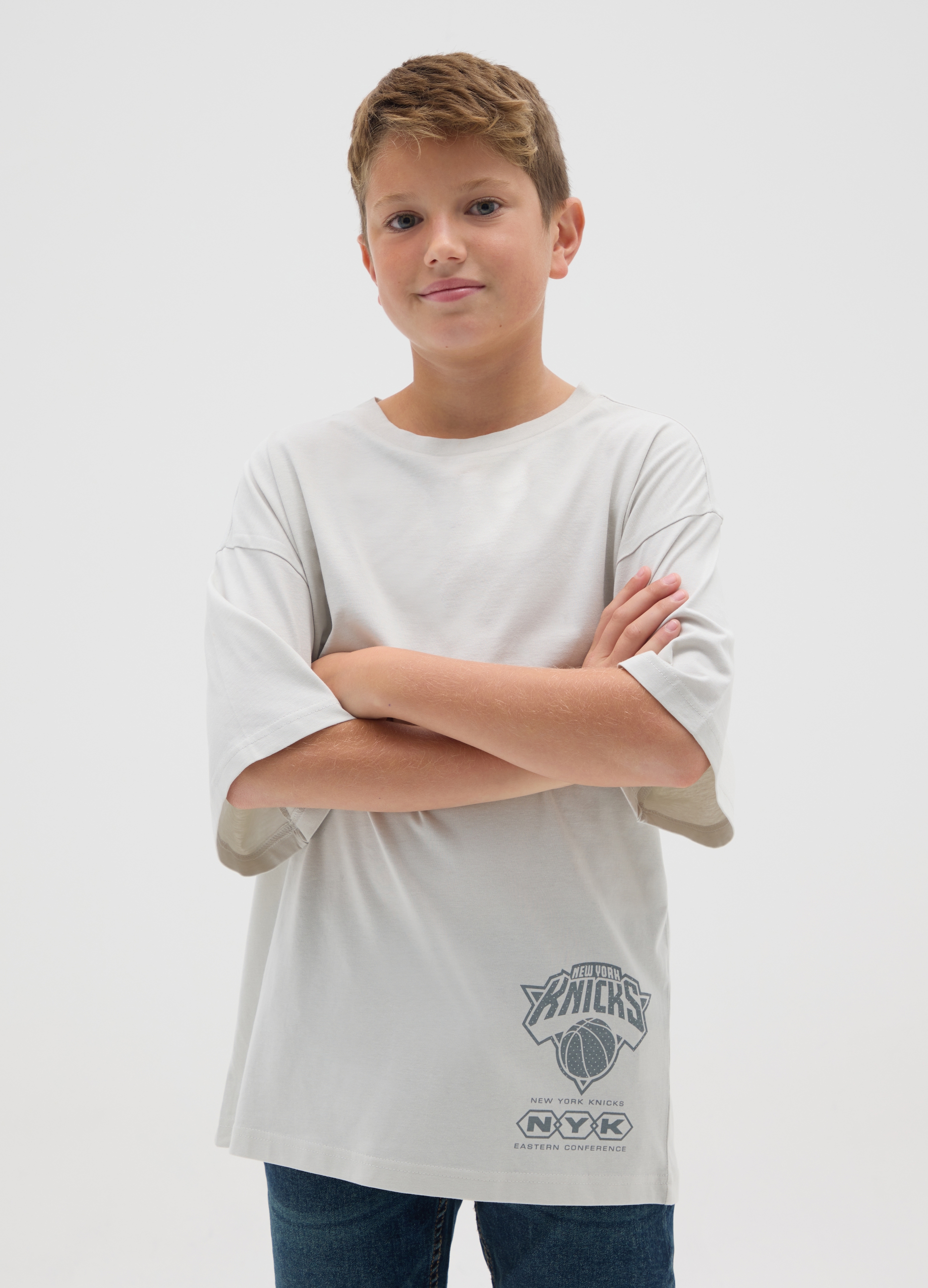 NBA, T-shirt Da Bambino In Puro Cotone Grigia Regular Fit Con Stampa New York Knicks, Grigio, Taglia: 10-11
