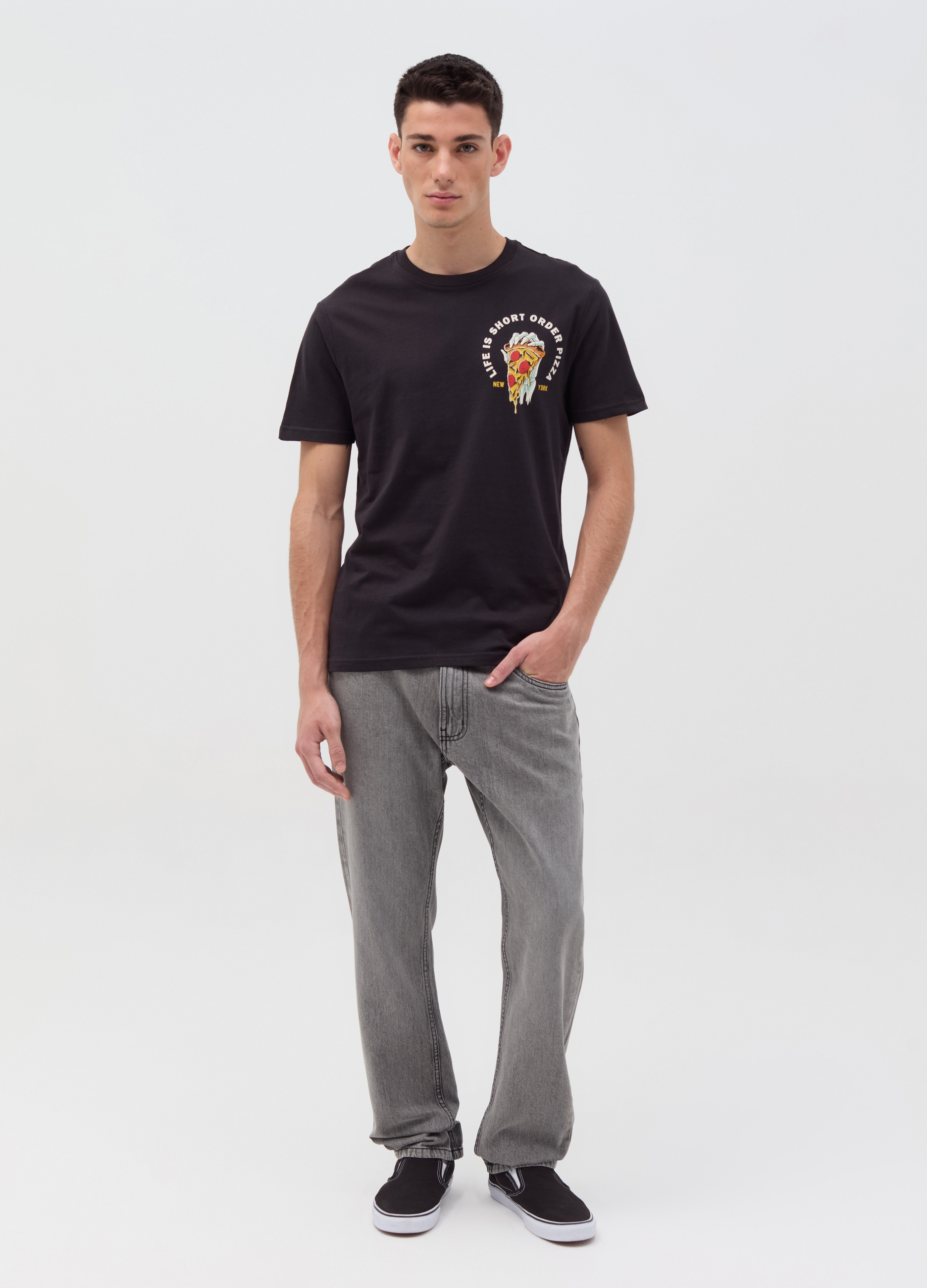 OVS, T-shirt Con Stampa "life Is Short Order Pizza", Uomo, Nero, Taglia: S