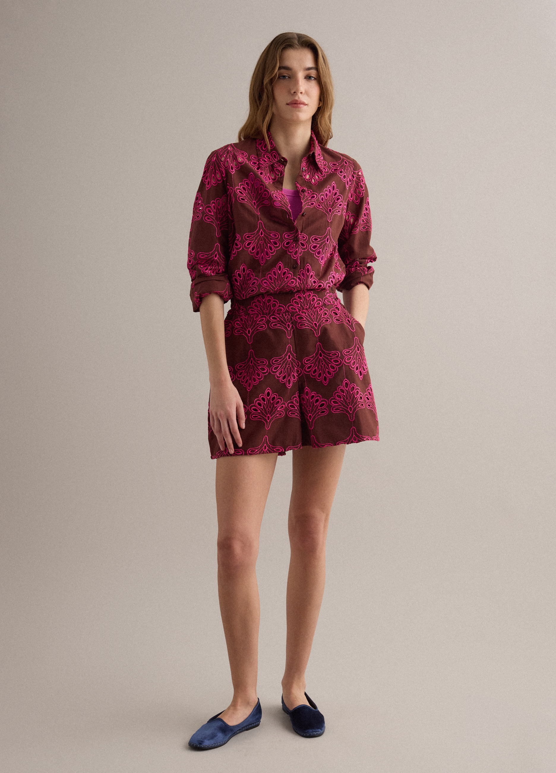 PIOMBO, Shorts Multicolor De Algodón Puro Con Bordados Calados, Corte Regular, Mujer, Marrón/Rosa, Talla: 36