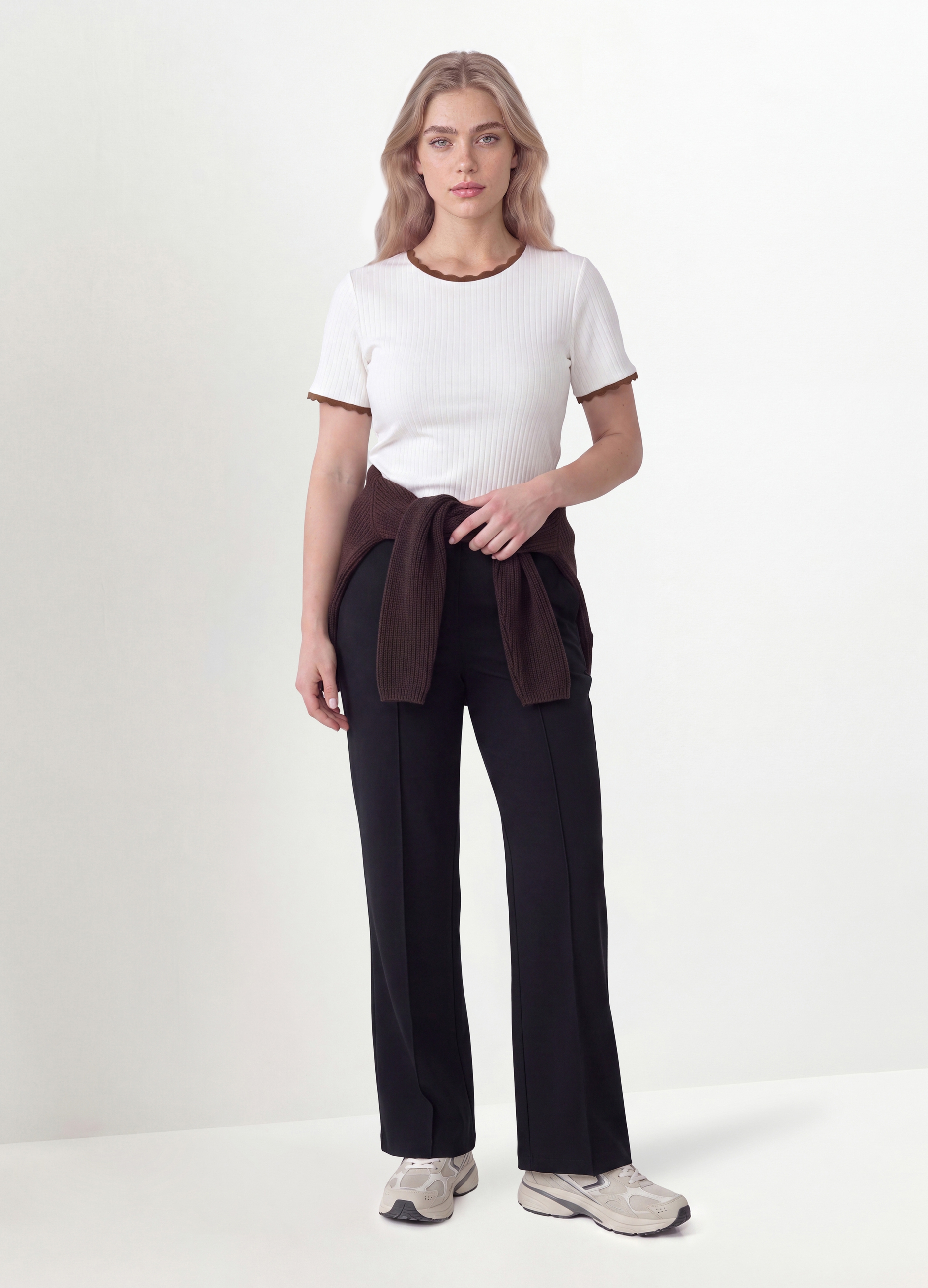 MYA, Pantaloni Neri Flare Fit In Viscosa Elasticizzata, Donna, Nero, Taglia: 39