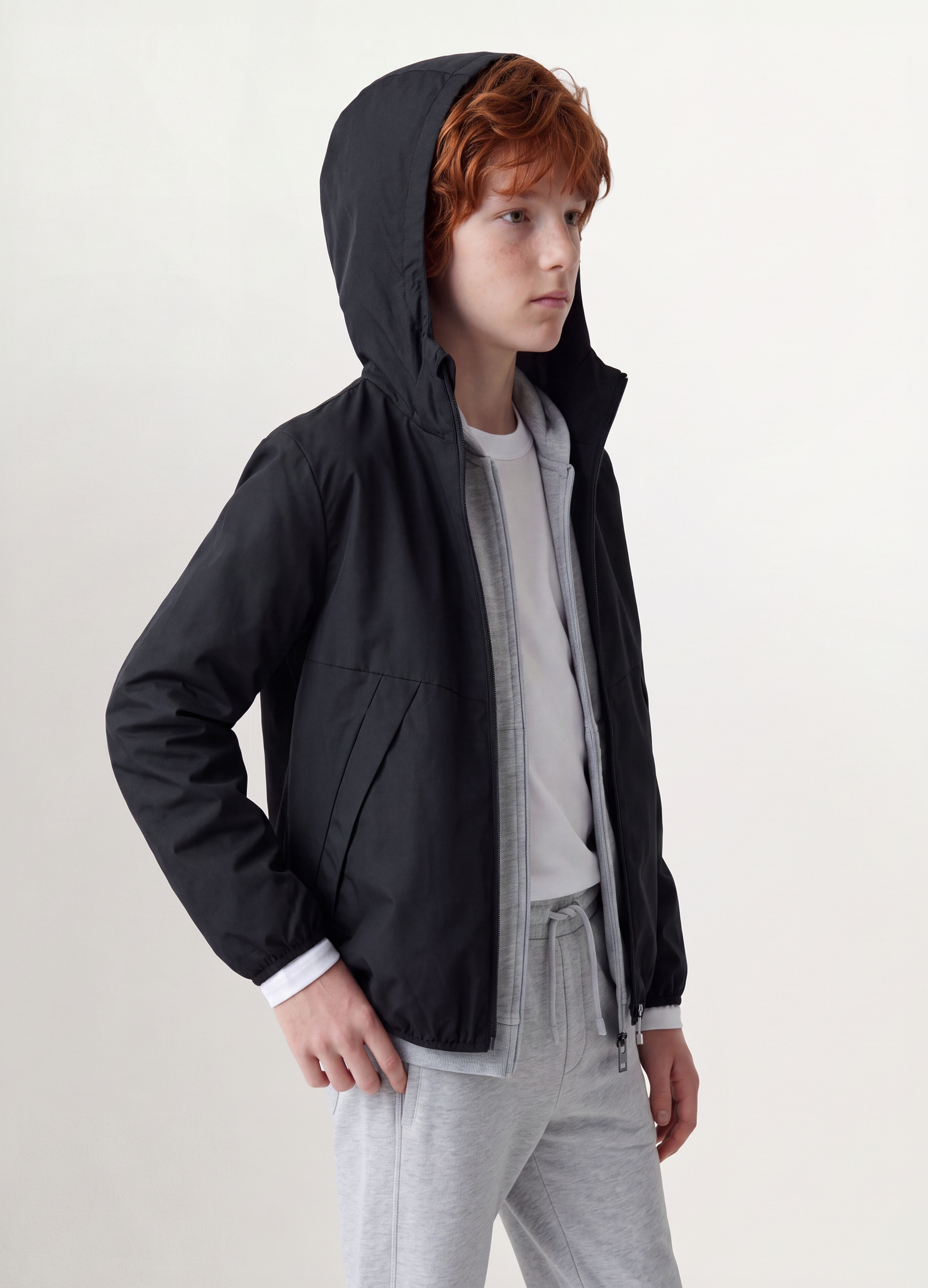 OVS KIDS, Giacca Antipioggia Over Fit Nera Con Cappuccio E Zip Per Ragazzo, Bambino, Nero, Taglia: 13-14