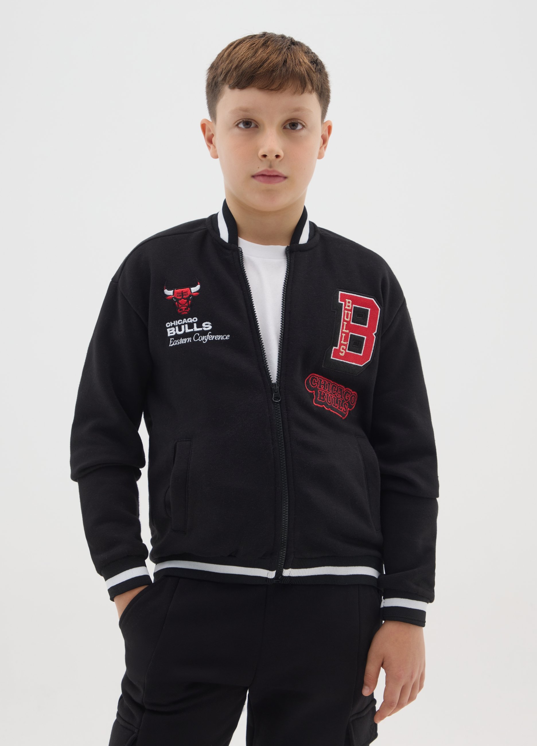 NBA, Felpa Da Bambino In Misto Cotone Nero Regular Fit Con Logo Chicago Bulls, Nero, Taglia: 11-12