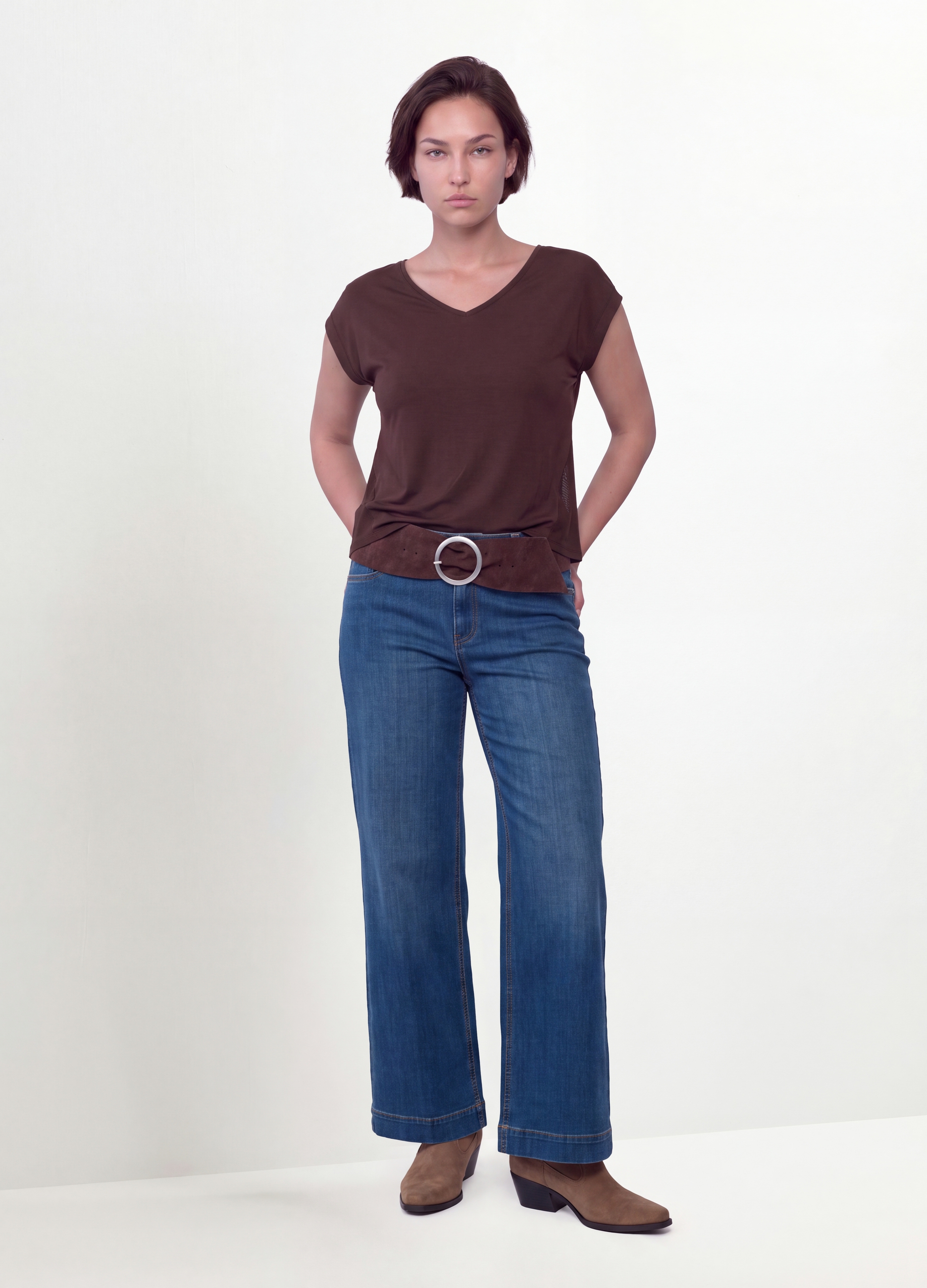 MYA, T-shirt Marrone In Pura Viscosa Con Scollo A V Regular Fit, Donna, Marrone, Taglia: XXXL
