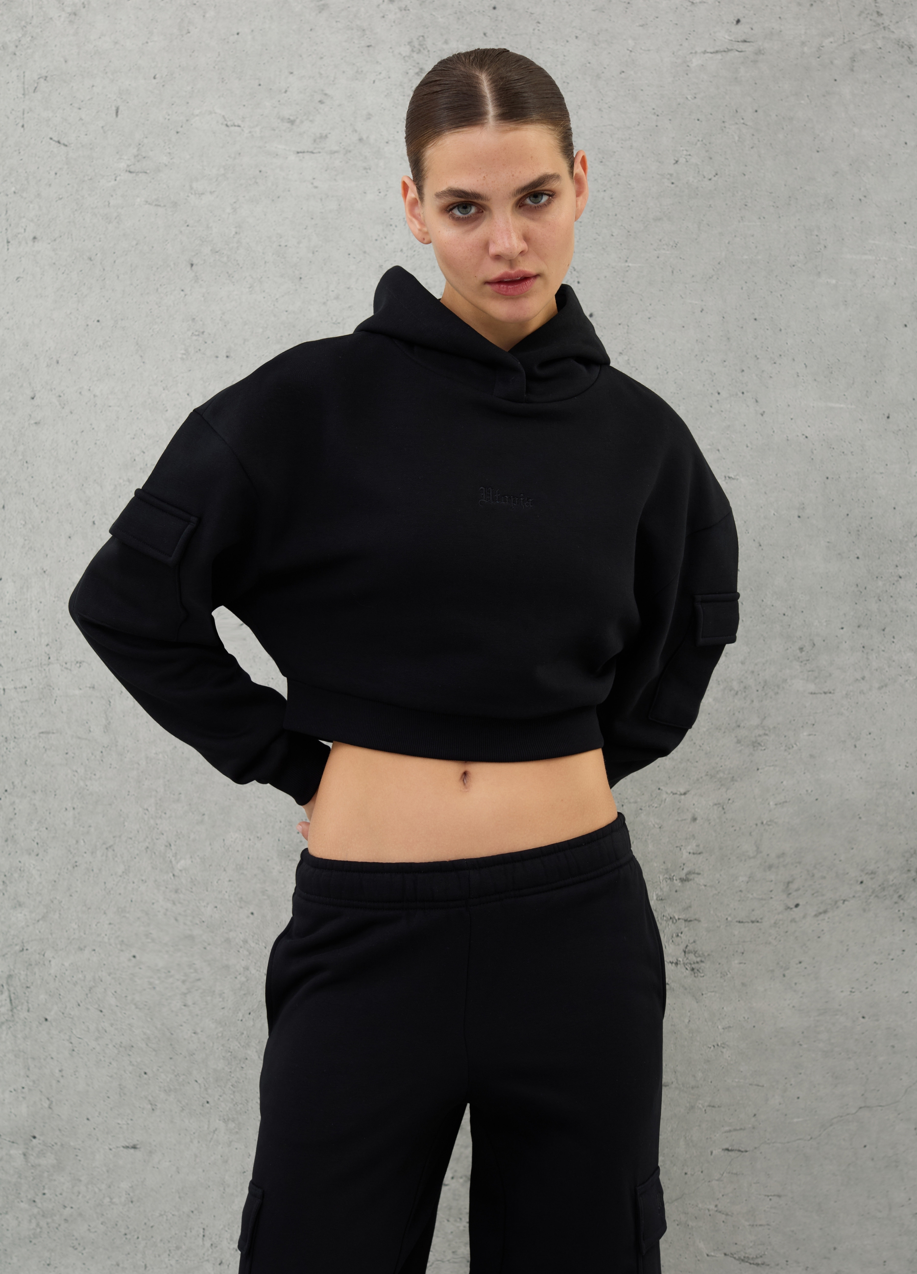 UTOPJA, Crop Cargo Hoodie Black, Donna, Nero, Taglia: XS