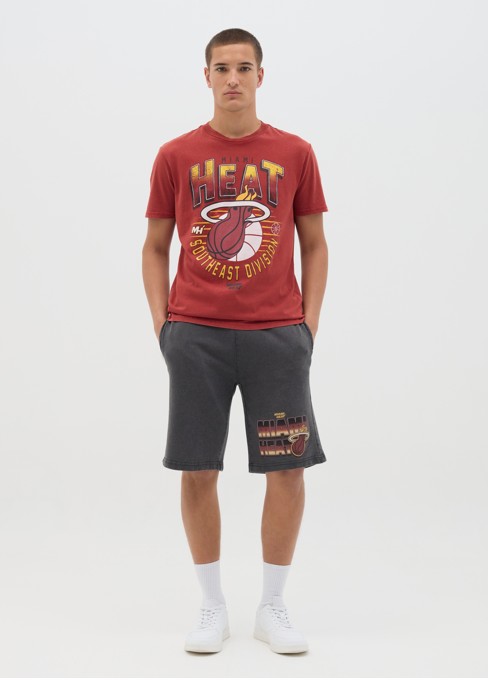 NBA, Shorts Da Uomo In Puro Cotone Grigio Con Logo Miami Heat Regular Fit, Grigio, Taglia: XL